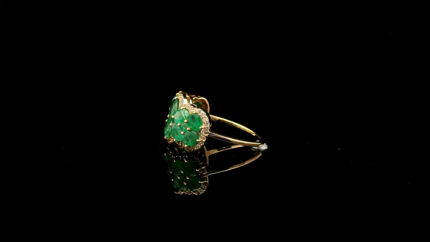 2.76 Ct Oval Emerald 14K Gold Ring