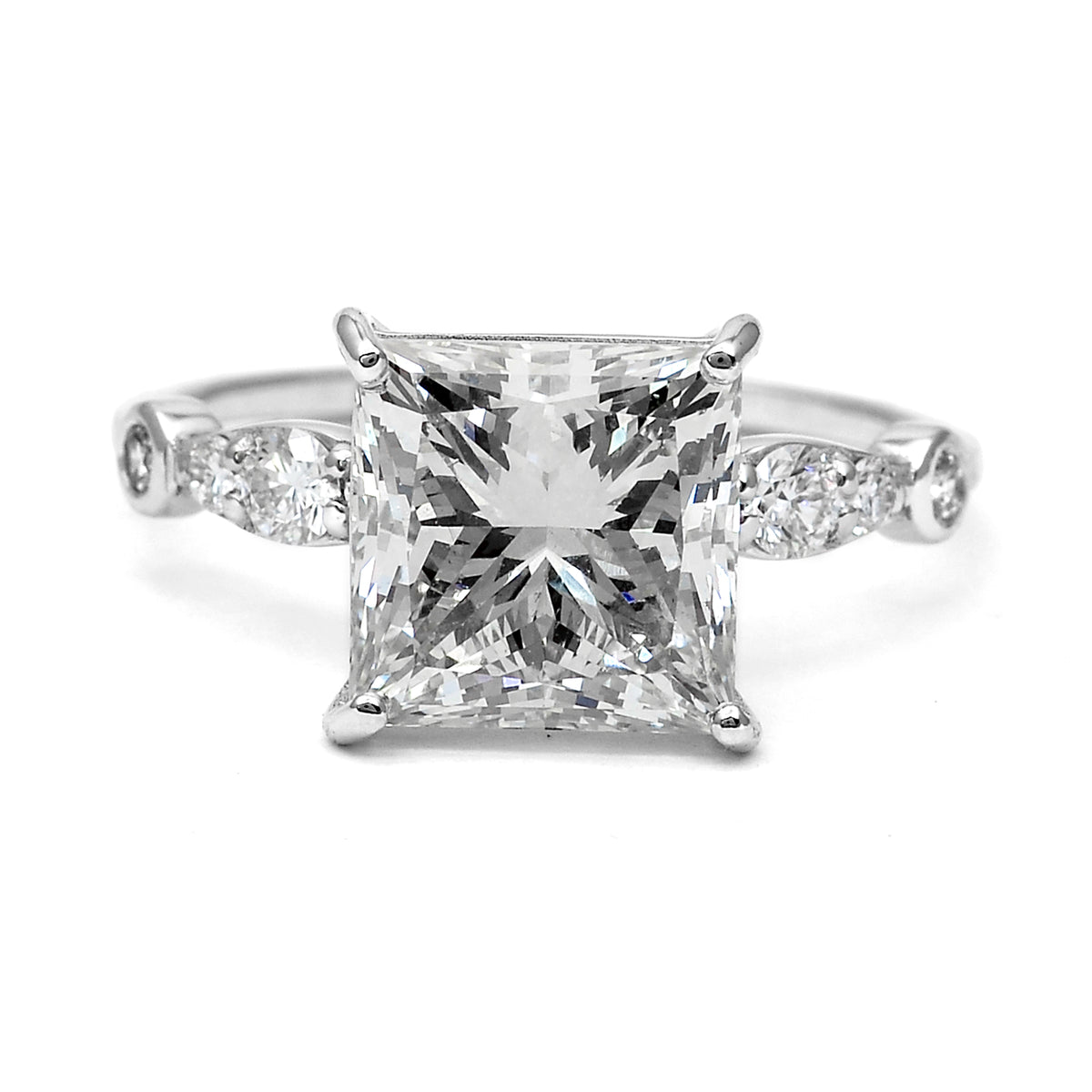 4.28 Carats Lab Grown Diamond 14K Gold Ring