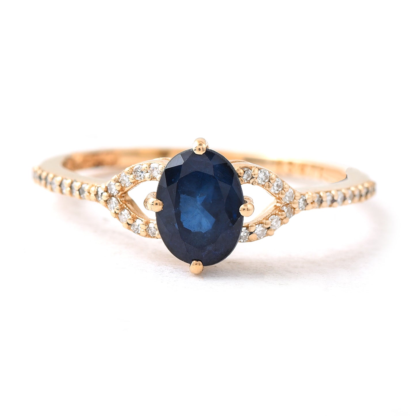 1.41 Ct Oval Sapphire 14K Gold Ring
