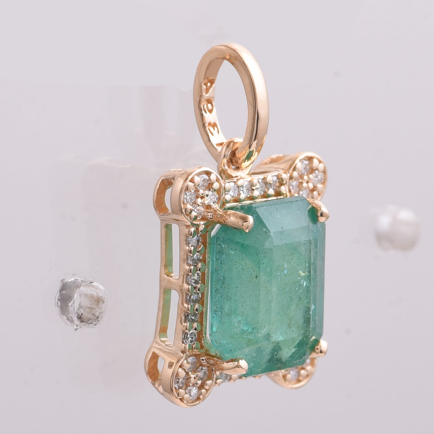 2.64 Ct Octagon Step Cut Natural Emerald 14K Gold Pendant