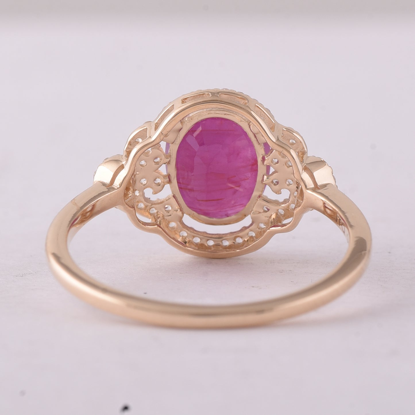 2.50 Ct Oval Ruby 9K Gold Ring