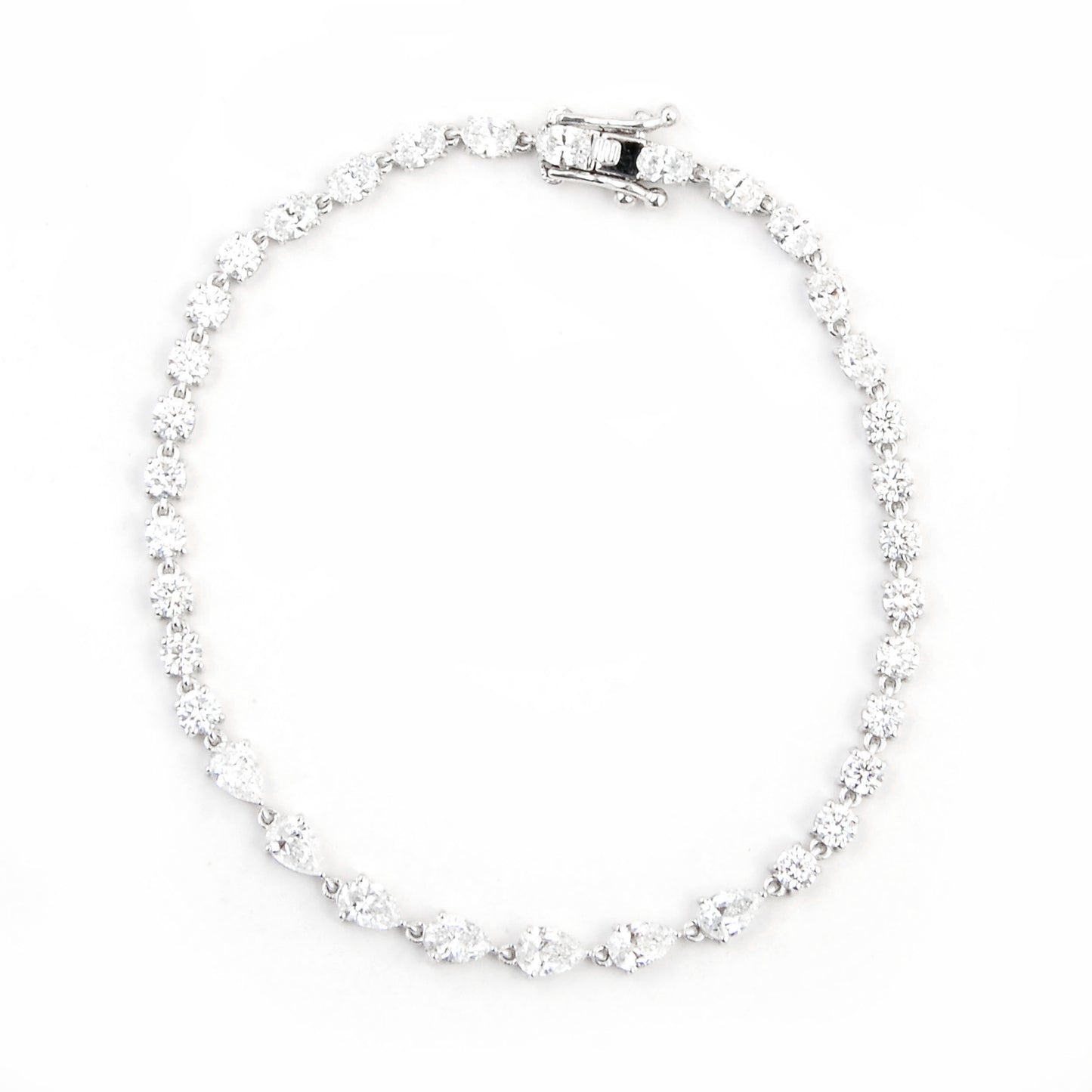 4.80 Carats Lab Grown Diamond 14K Gold Bracelet