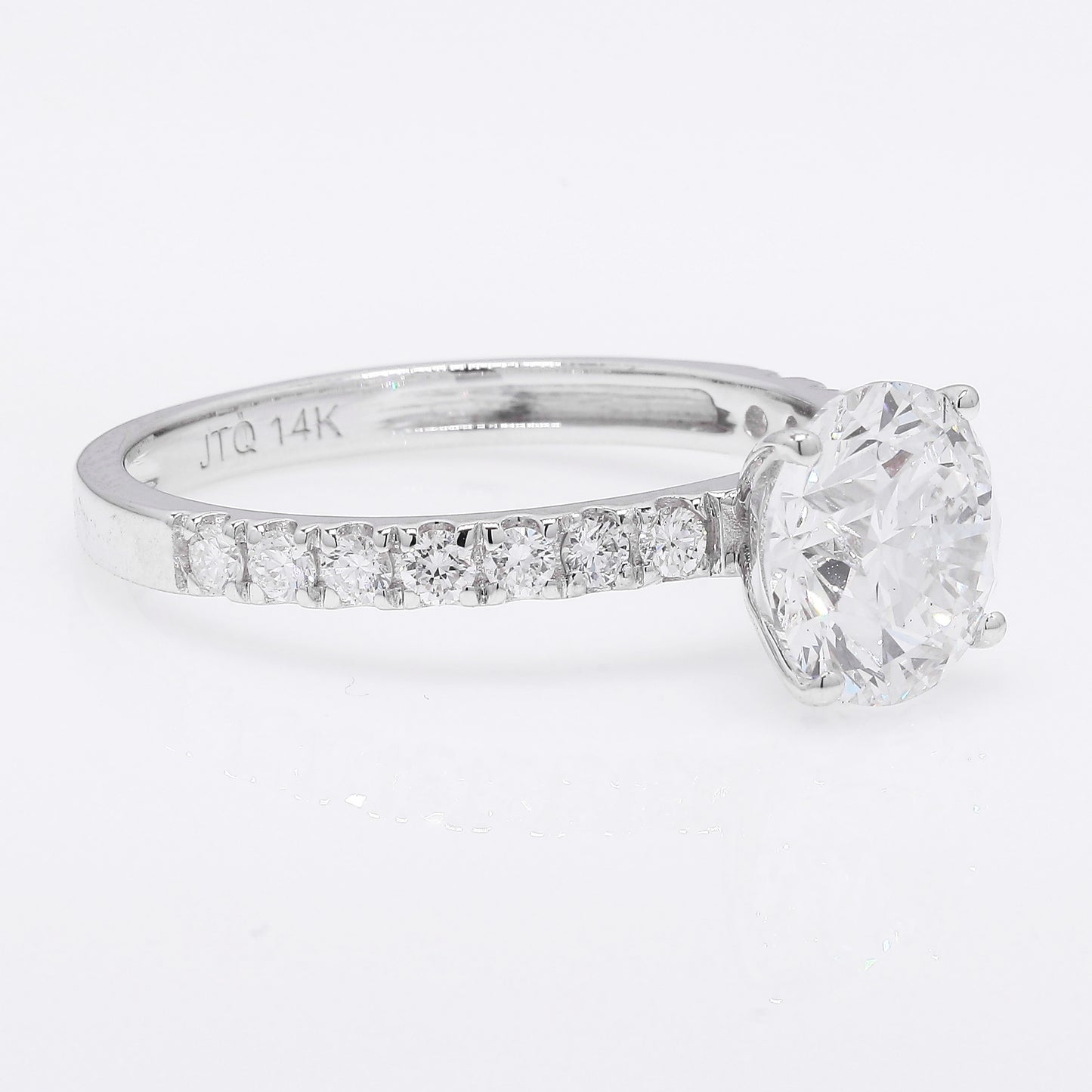 2.24 Ct Round Brilliant Lab Grown Diamond 14K Gold Ring