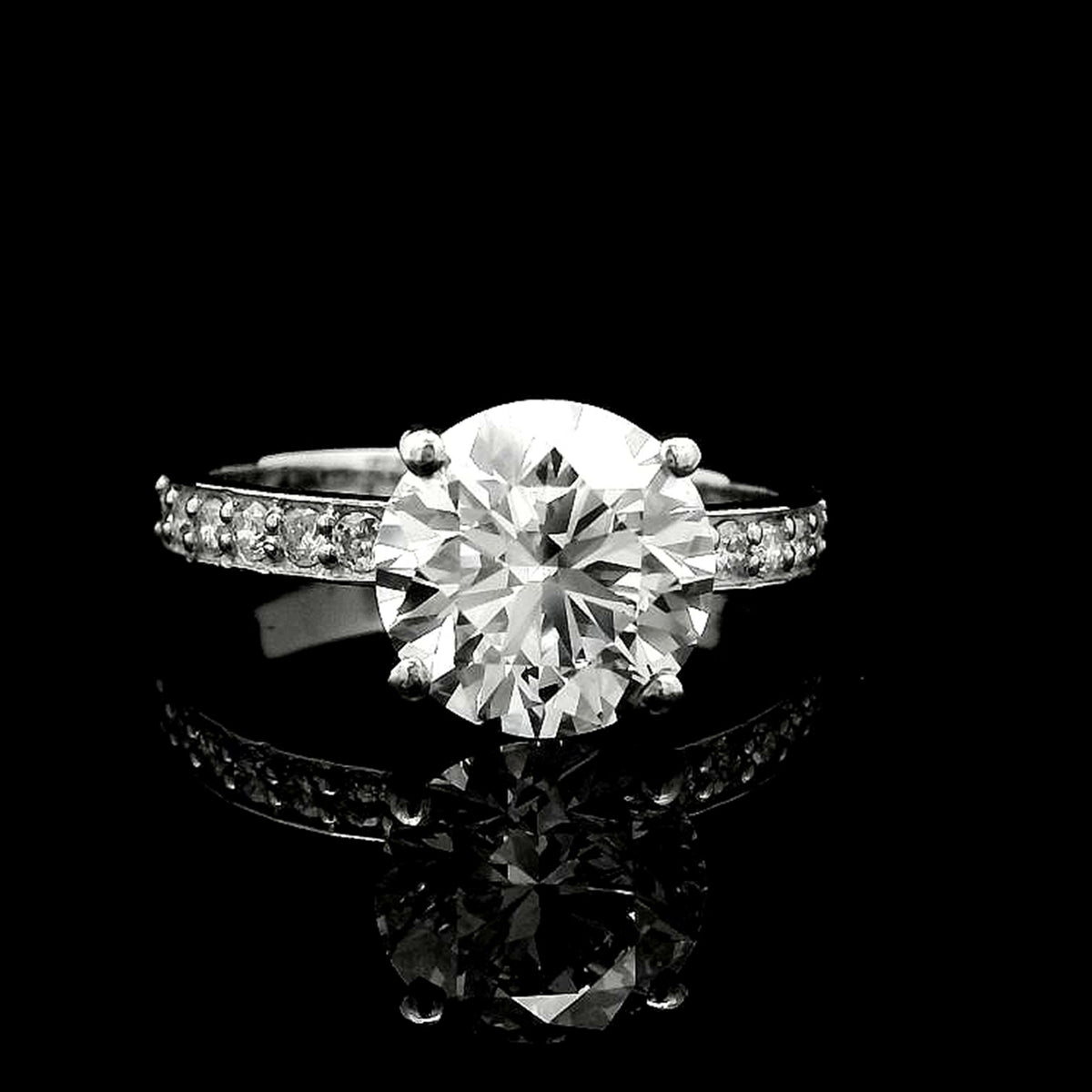 3.12 Carats Lab Grown Diamond 950 Platinum Ring