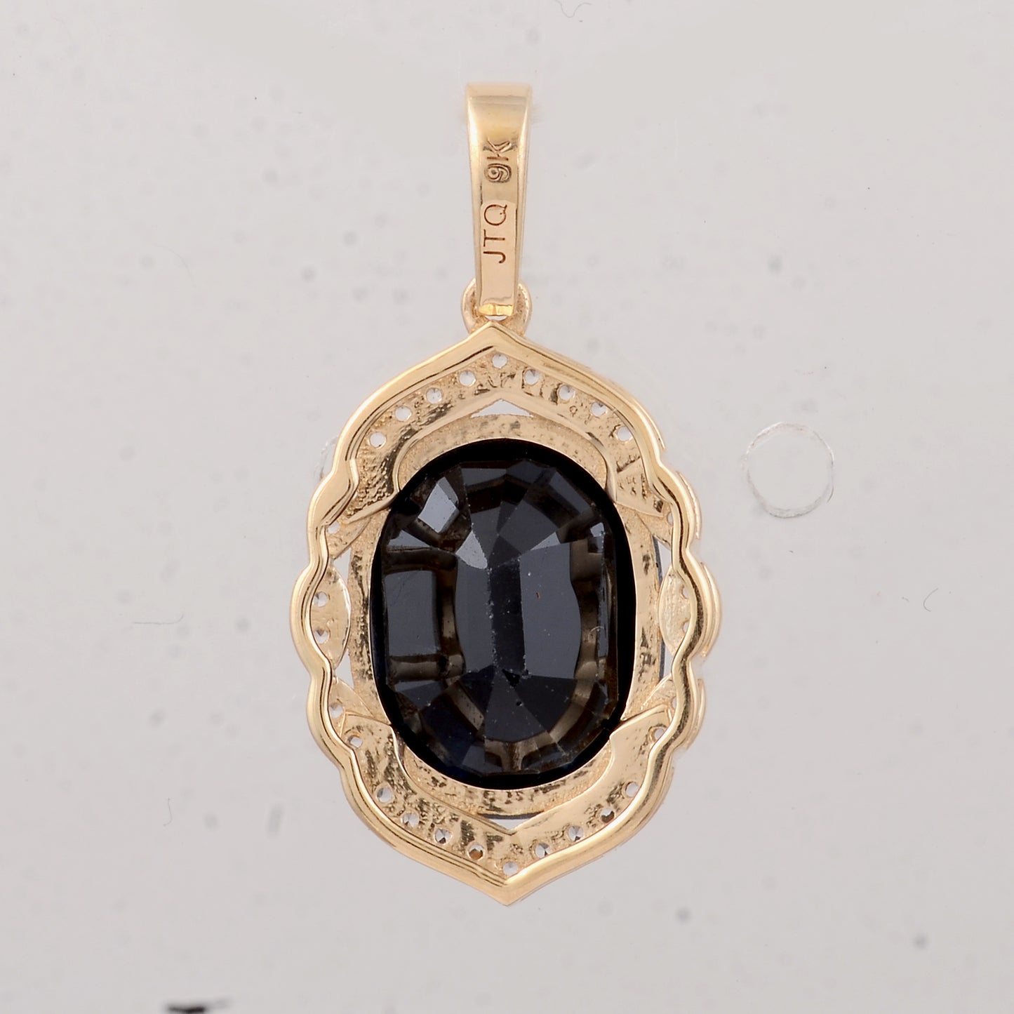 3.76 Ct Cushion Sapphire 9K Gold Pendant