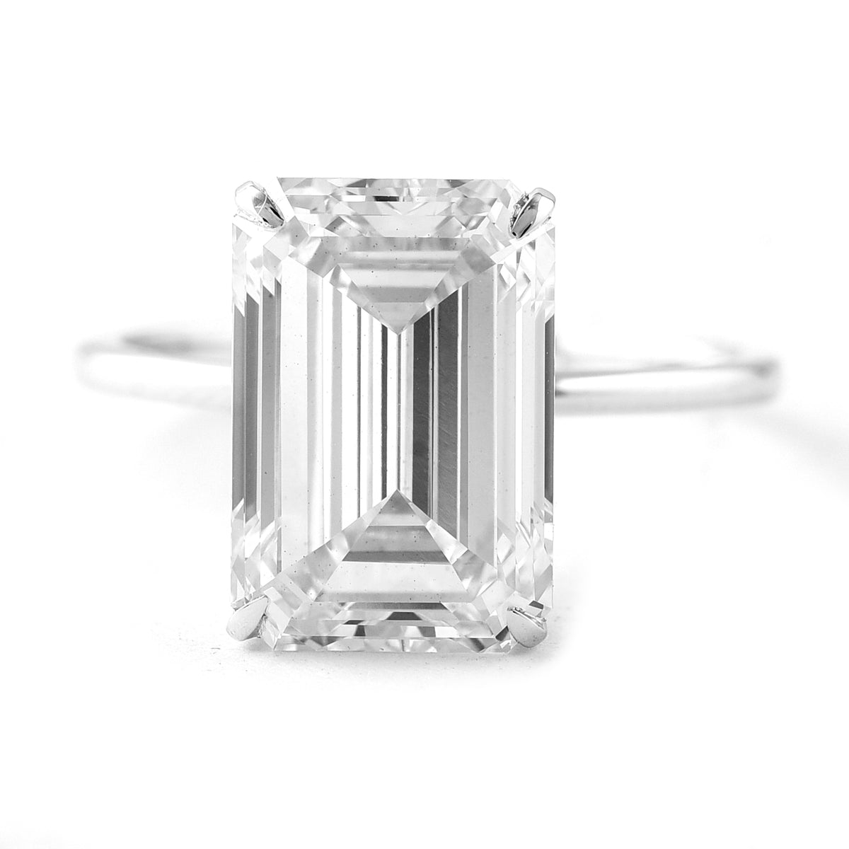 5.61 Carats Lab Grown Diamond 14K Gold Ring