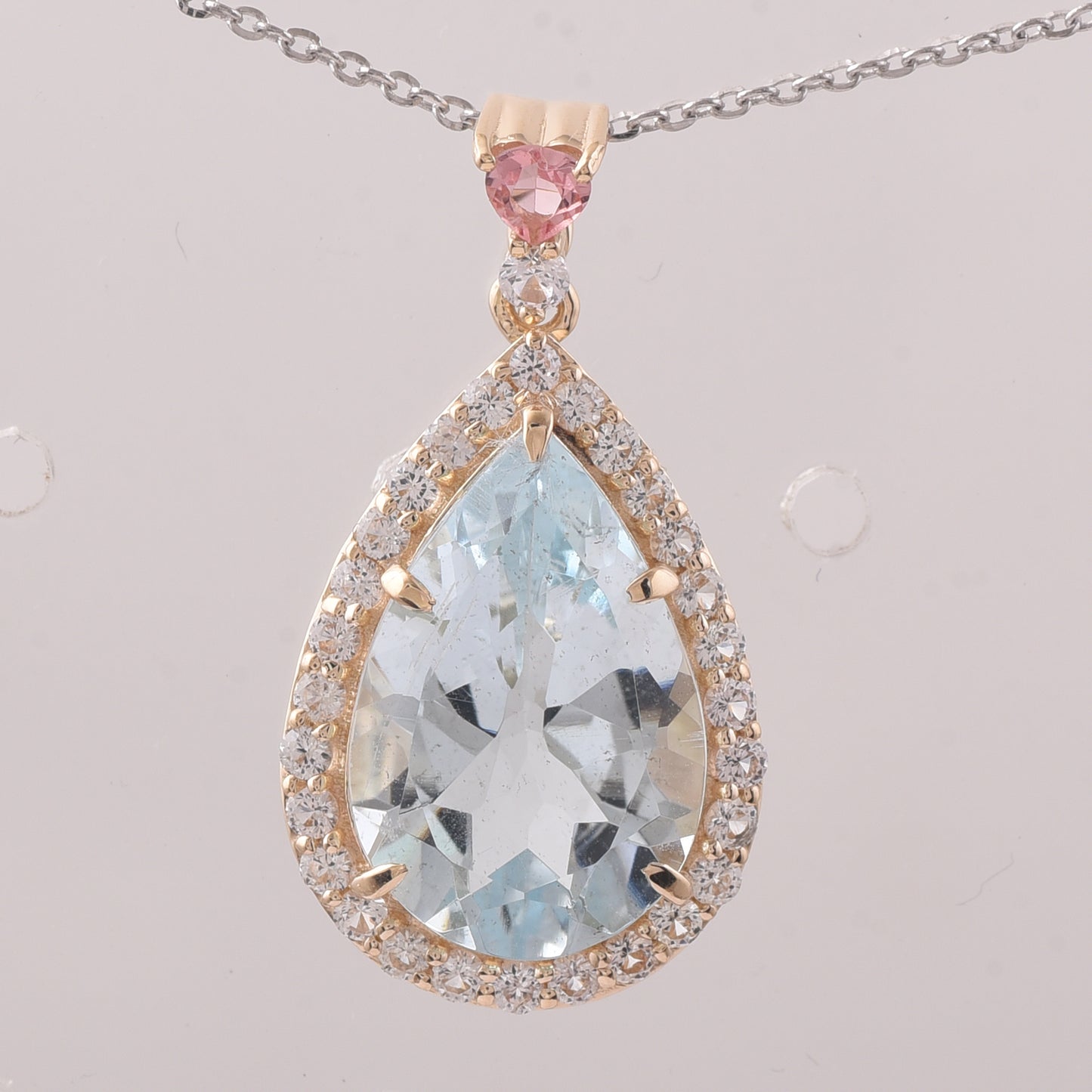 5.20 Ct Pear Aquamarine 9K Gold Pendant