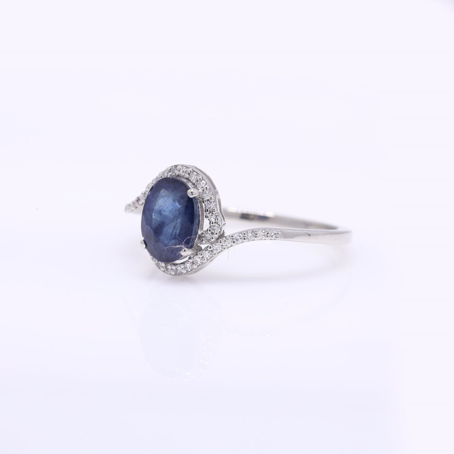 1.59 Ct Oval Mixed Cut Natural Sapphire 950 Platinum Ring