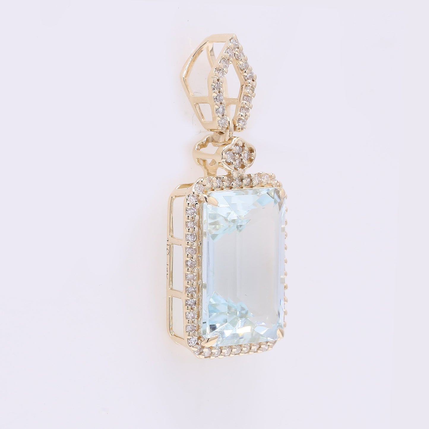 4.47 Ct Octagon Step Cut Natural Aquamarine 14K Gold Pendant