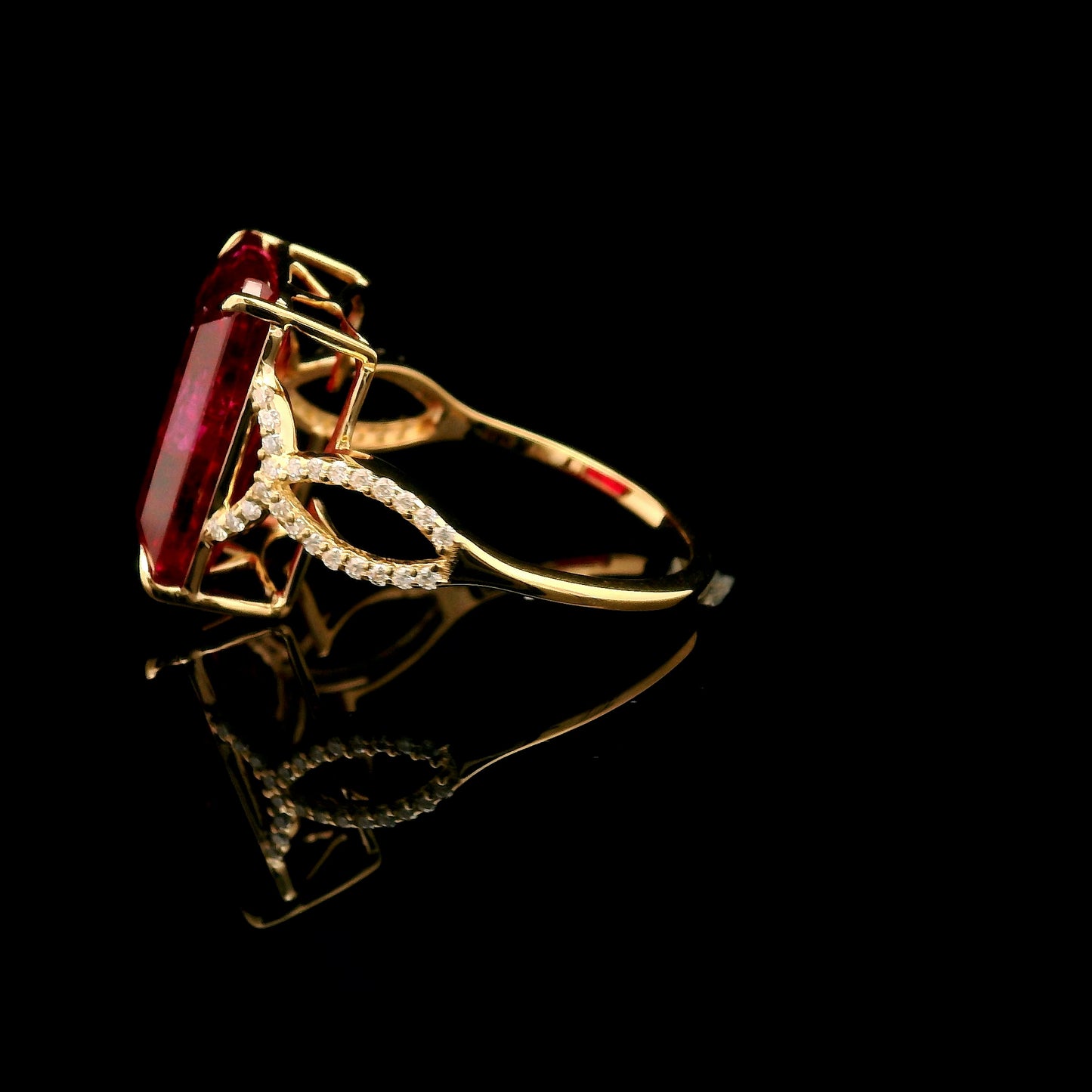 9.74 Ct Emerald Cut Lab Grown Ruby 14K Gold Ring