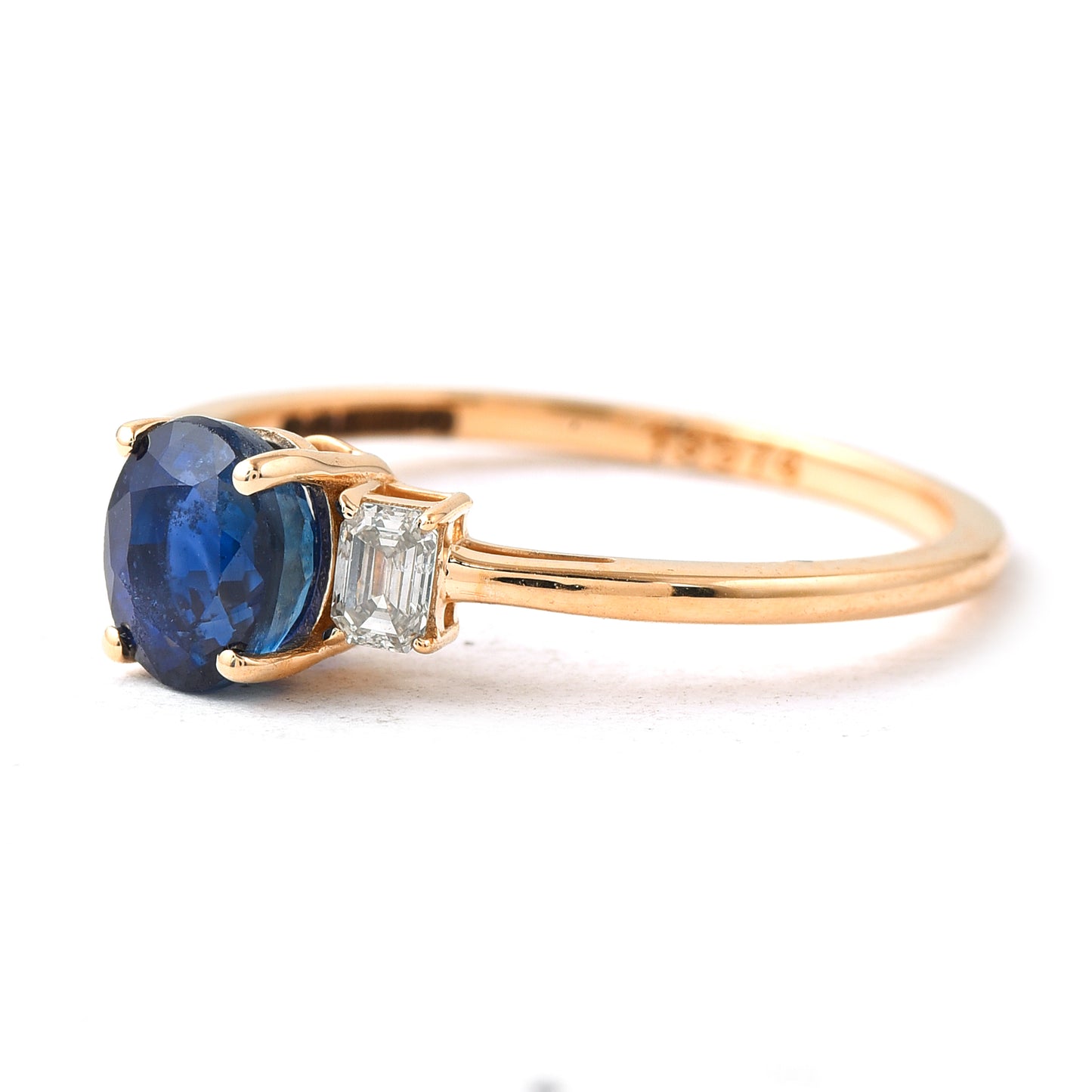 1.62 Ct Oval Mixed Cut Natural Sapphire 14K Gold Ring
