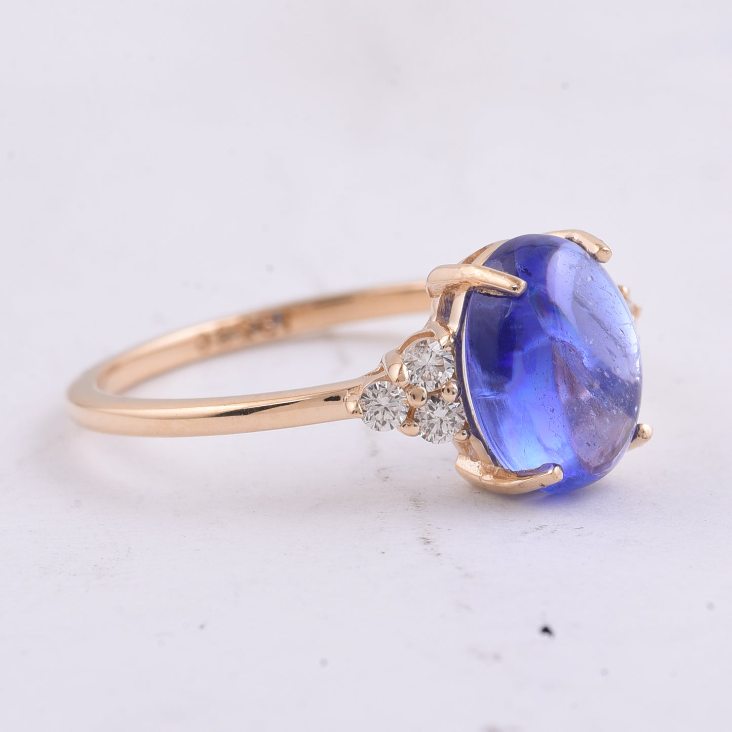 2.61 Ct Oval Cabochon Cut Natural Tanzanite 14K Gold Ring