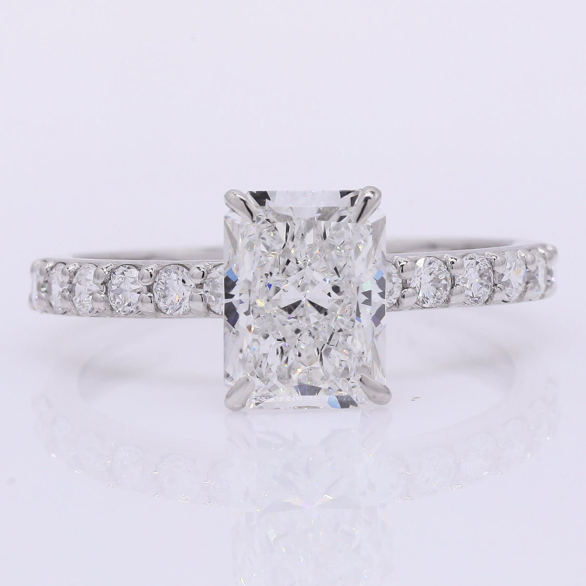 2.29 Carats Lab Grown Diamond 950 Platinum Ring