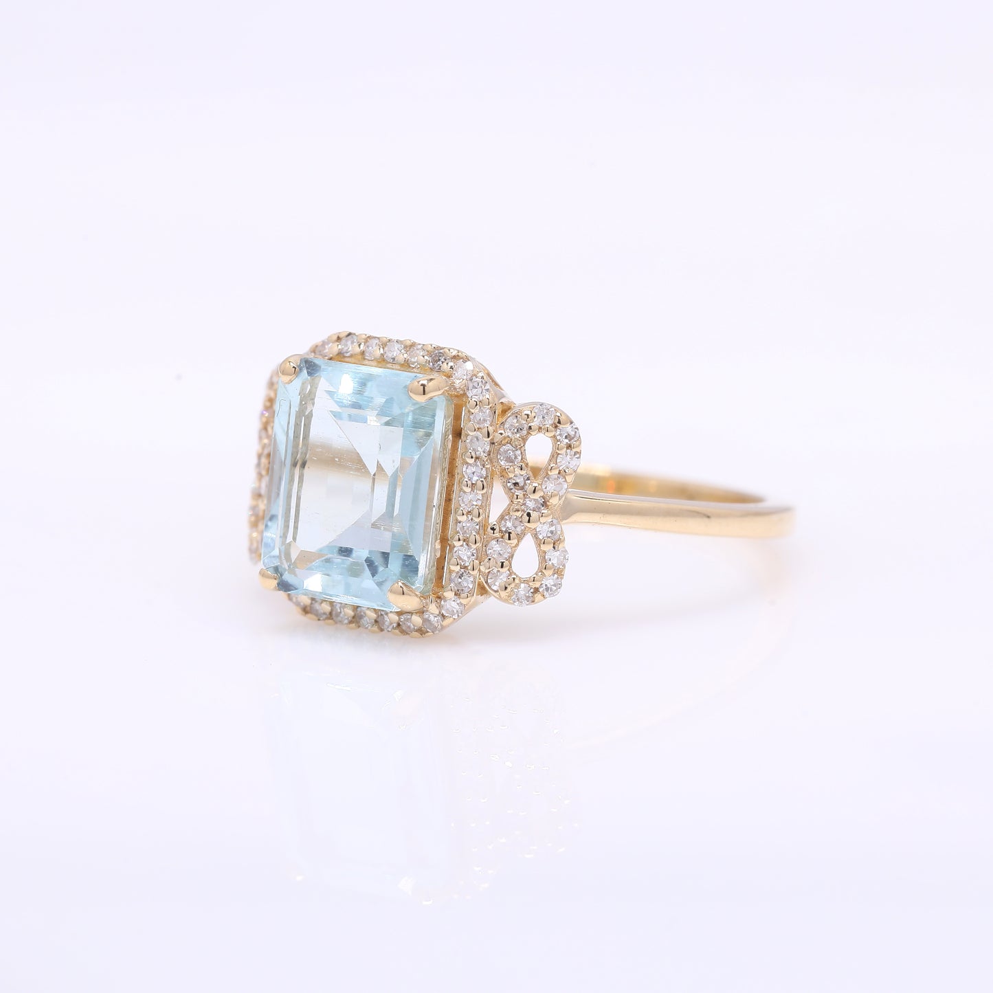 2.27 Ct Octagon Step Cut Natural Aquamarine 14K Gold Ring