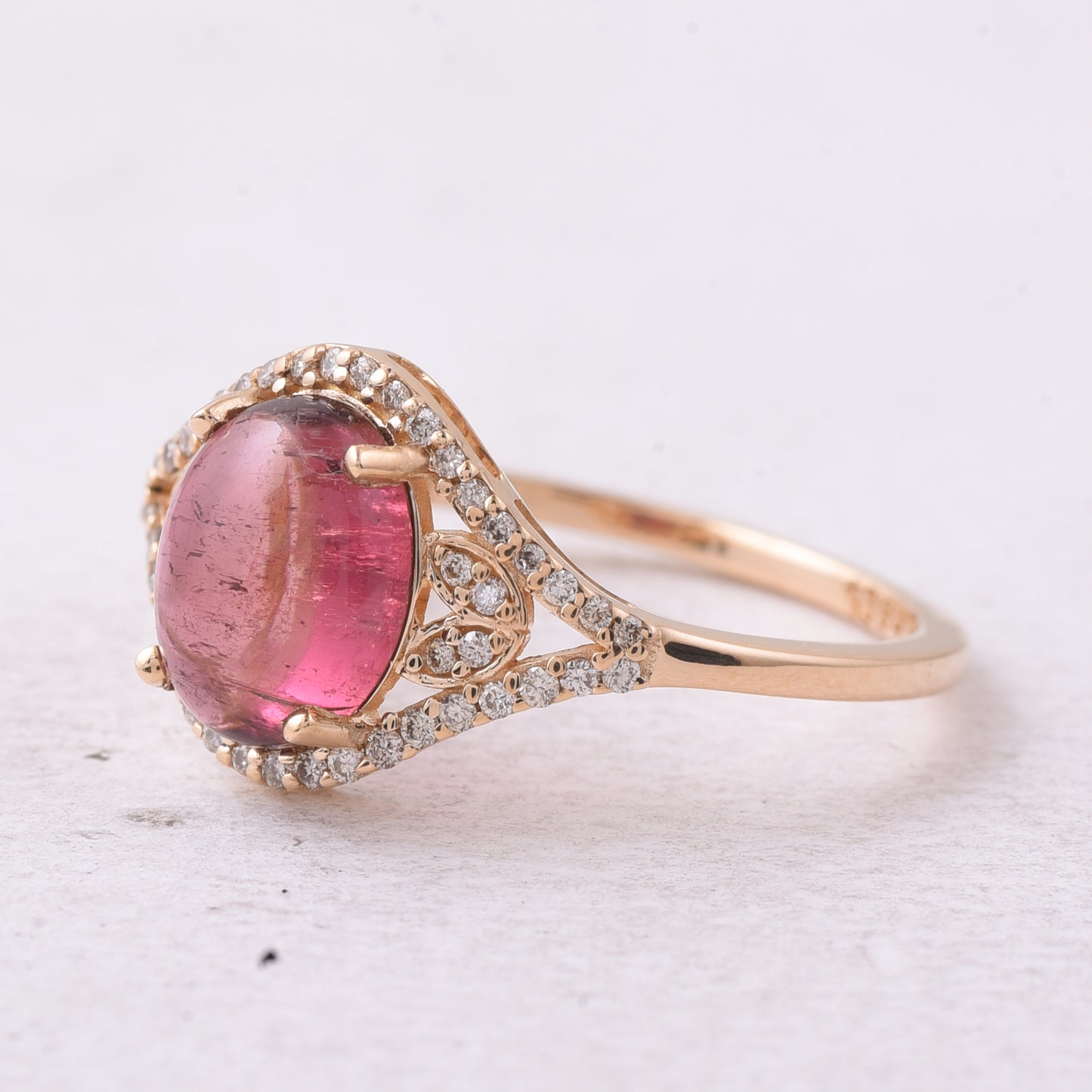 1.91 Ct Oval Cabochon Cut Natural Rubellite 14K Gold Ring