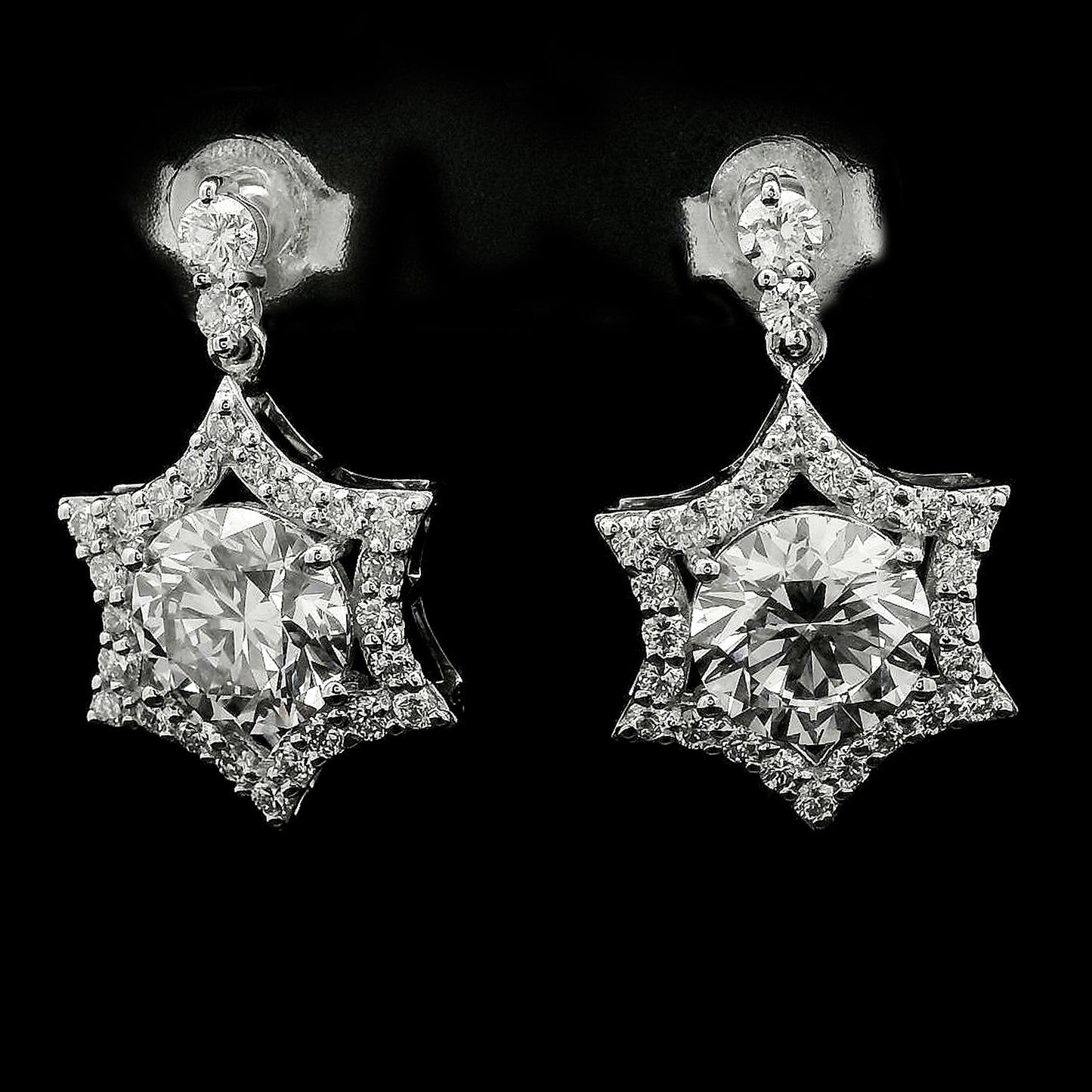 3.87 Carats Lab Grown Diamond 14K Gold Earrings