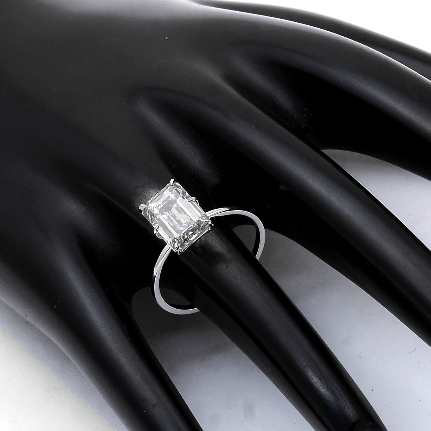 3.10 Carats Lab Grown Diamond 14K Gold Ring