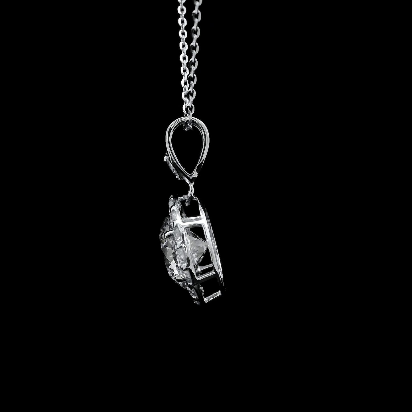 2.12 Carats Lab Grown Diamond 14K Gold Pendant