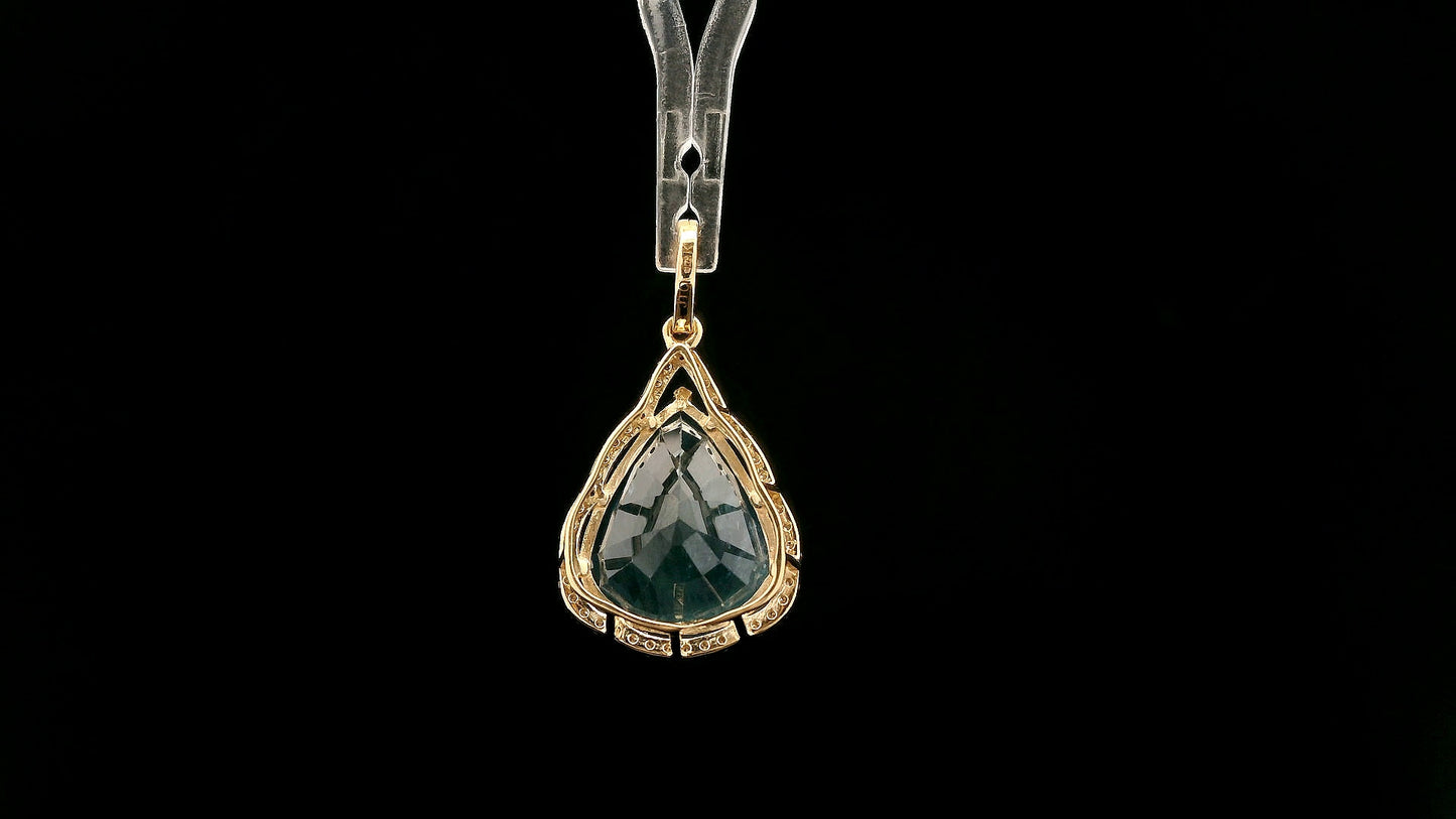 7.29 Ct Pear Natural Sapphire 14K Gold Pendant