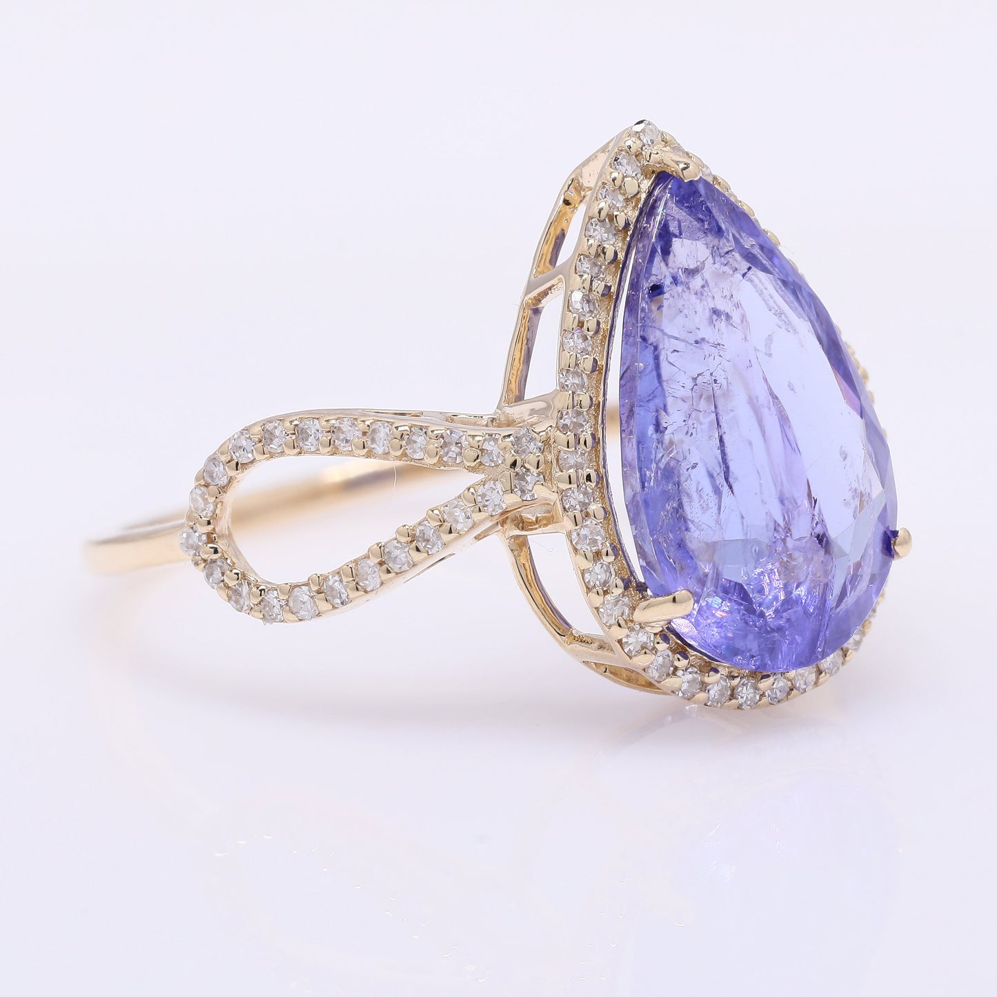 4.58 Ct Pear Mixed Cut Natural Tanzanite 14K Gold Ring