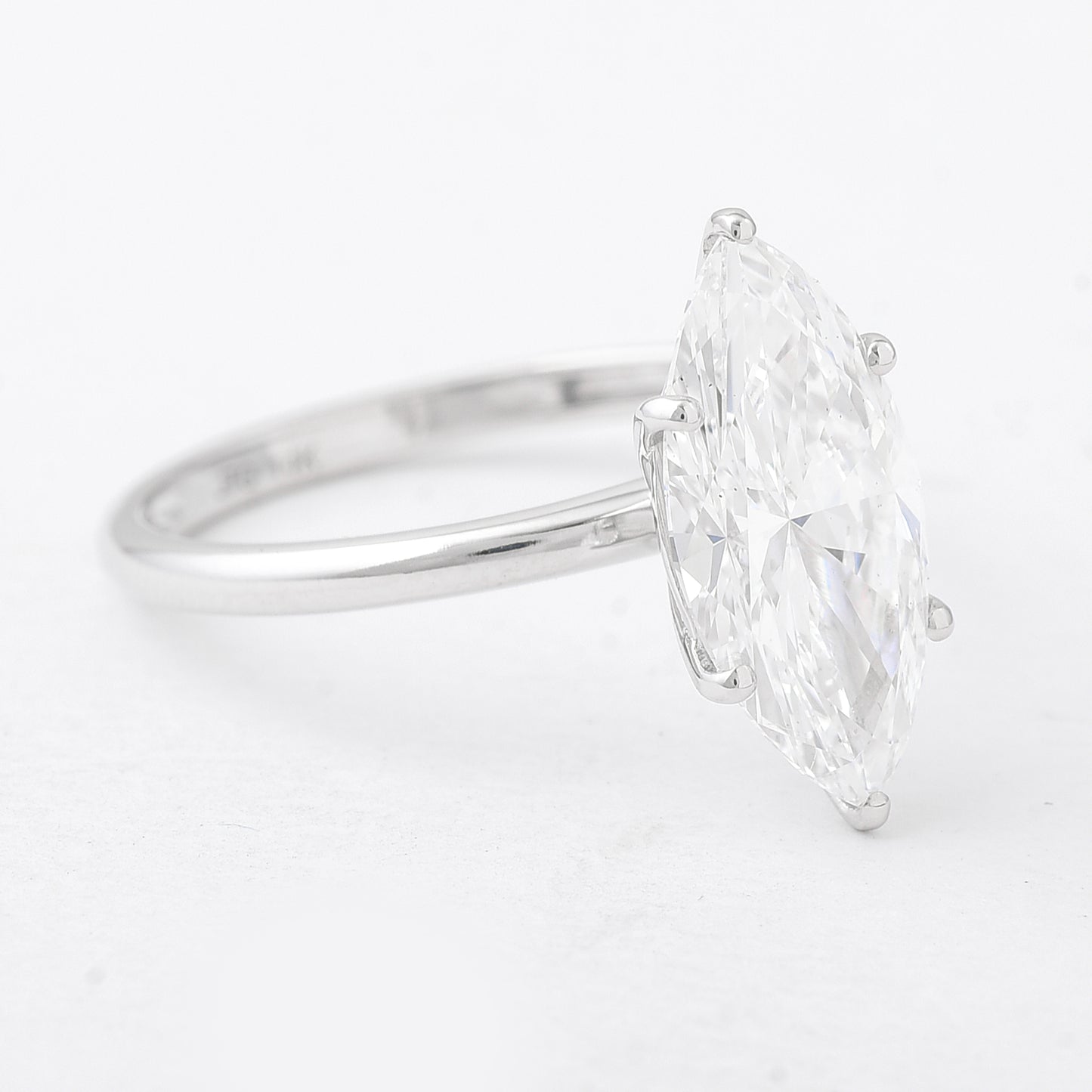 2.56 Carats Lab Grown Diamond 14K Gold Ring