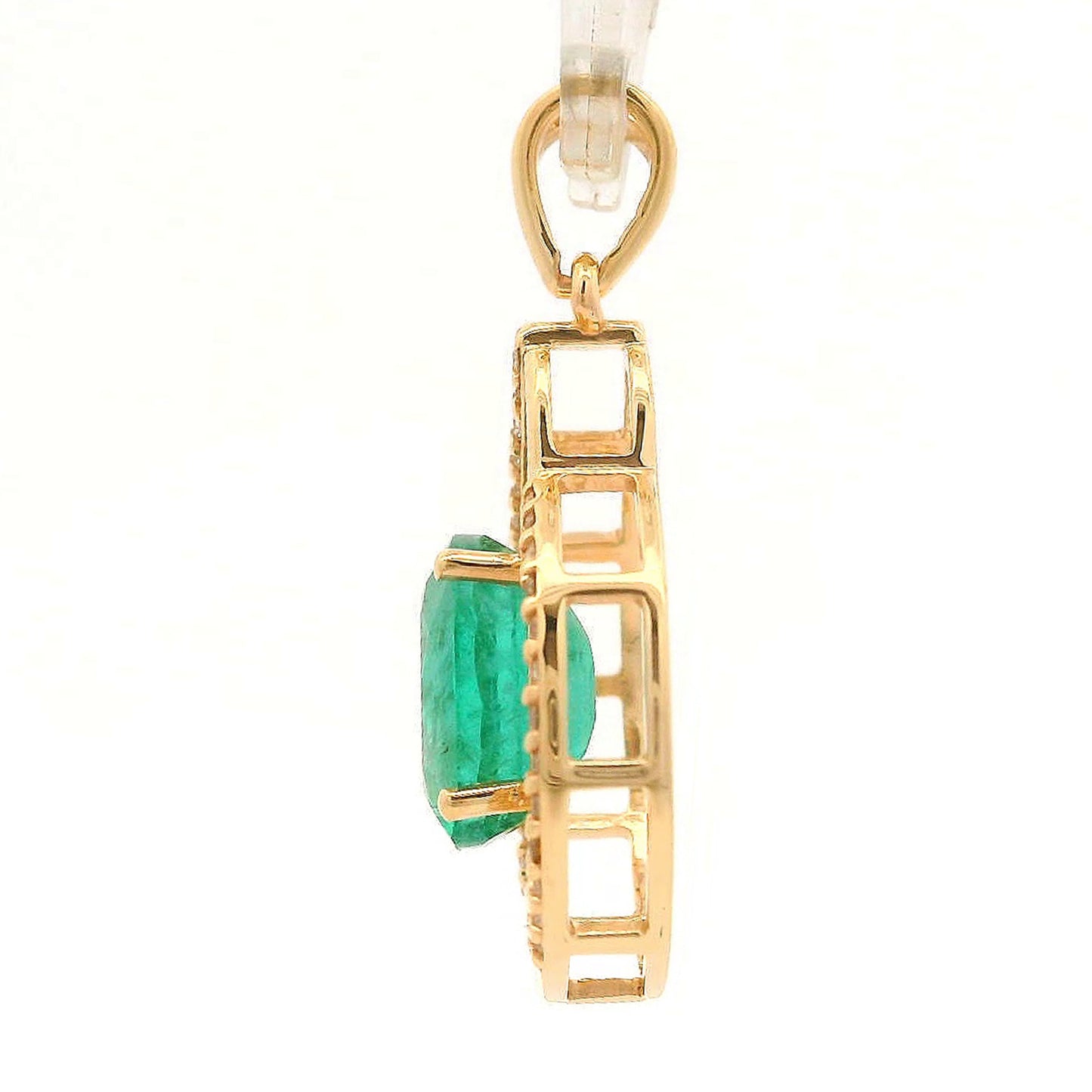 1.54 Ct Oval Emerald 14K Gold Pendant