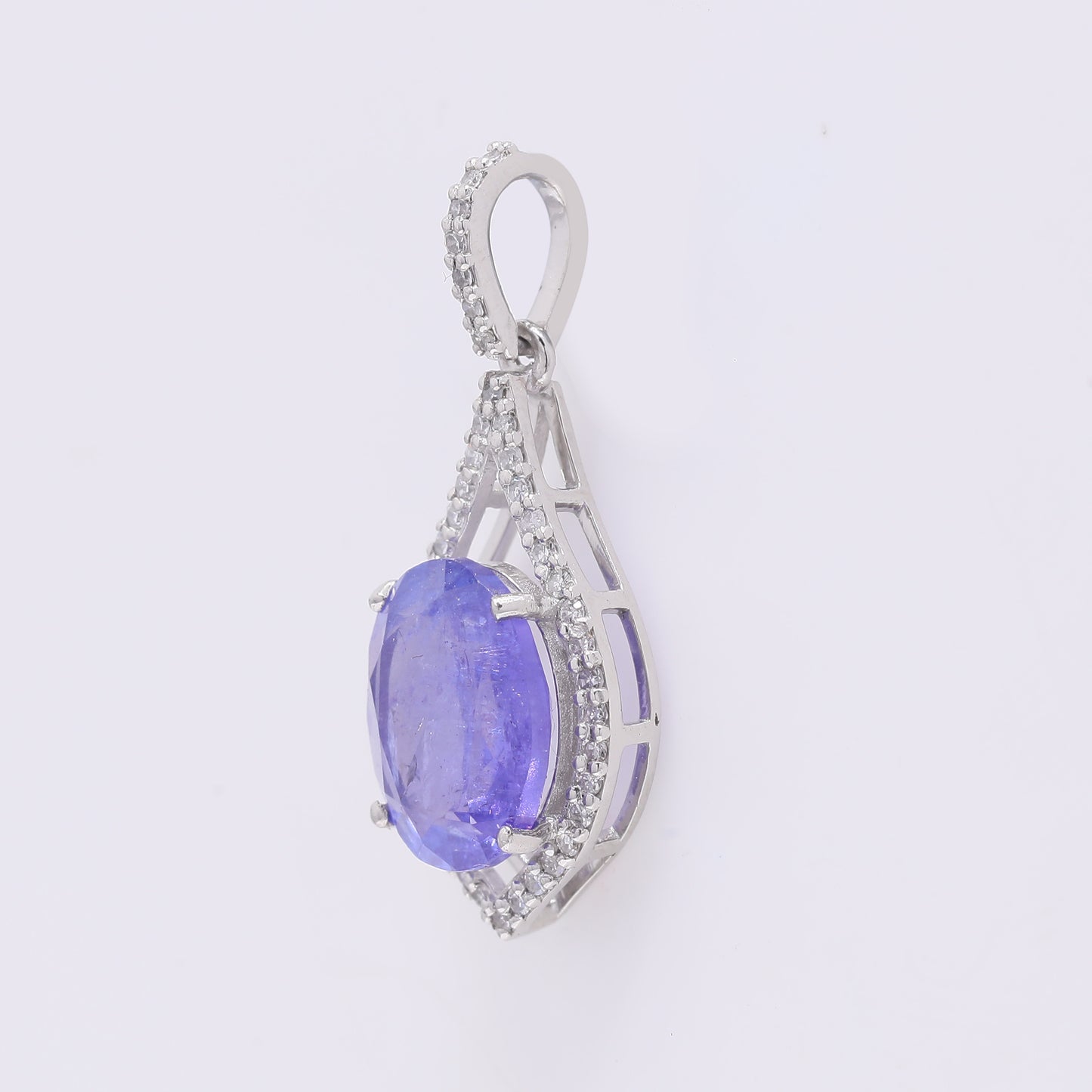 2.46 Ct Oval Mixed Cut Natural Tanzanite 950 Platinum Pendant
