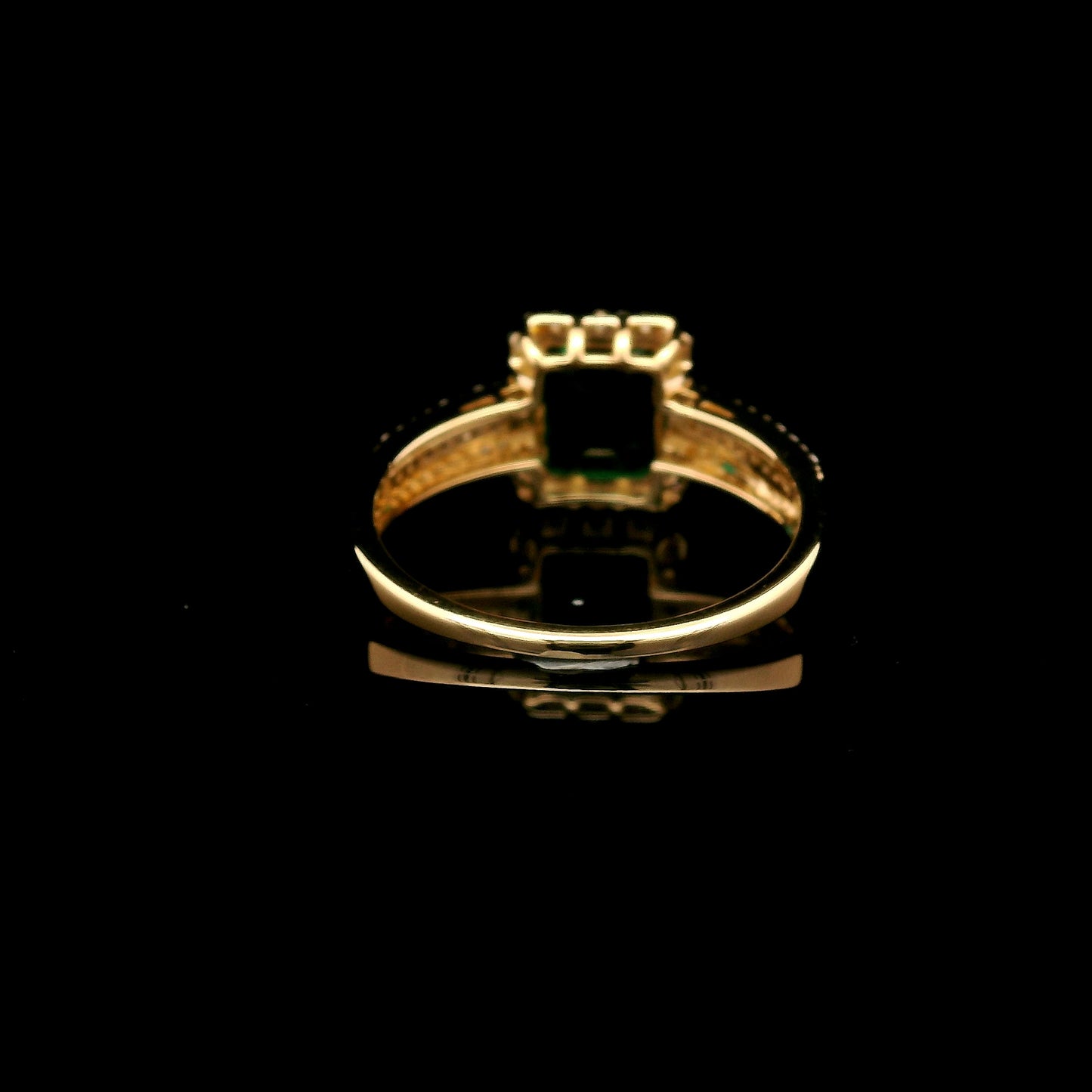 1.85 Ct Emerald Cut Lab Grown Emerald 14K Gold Ring