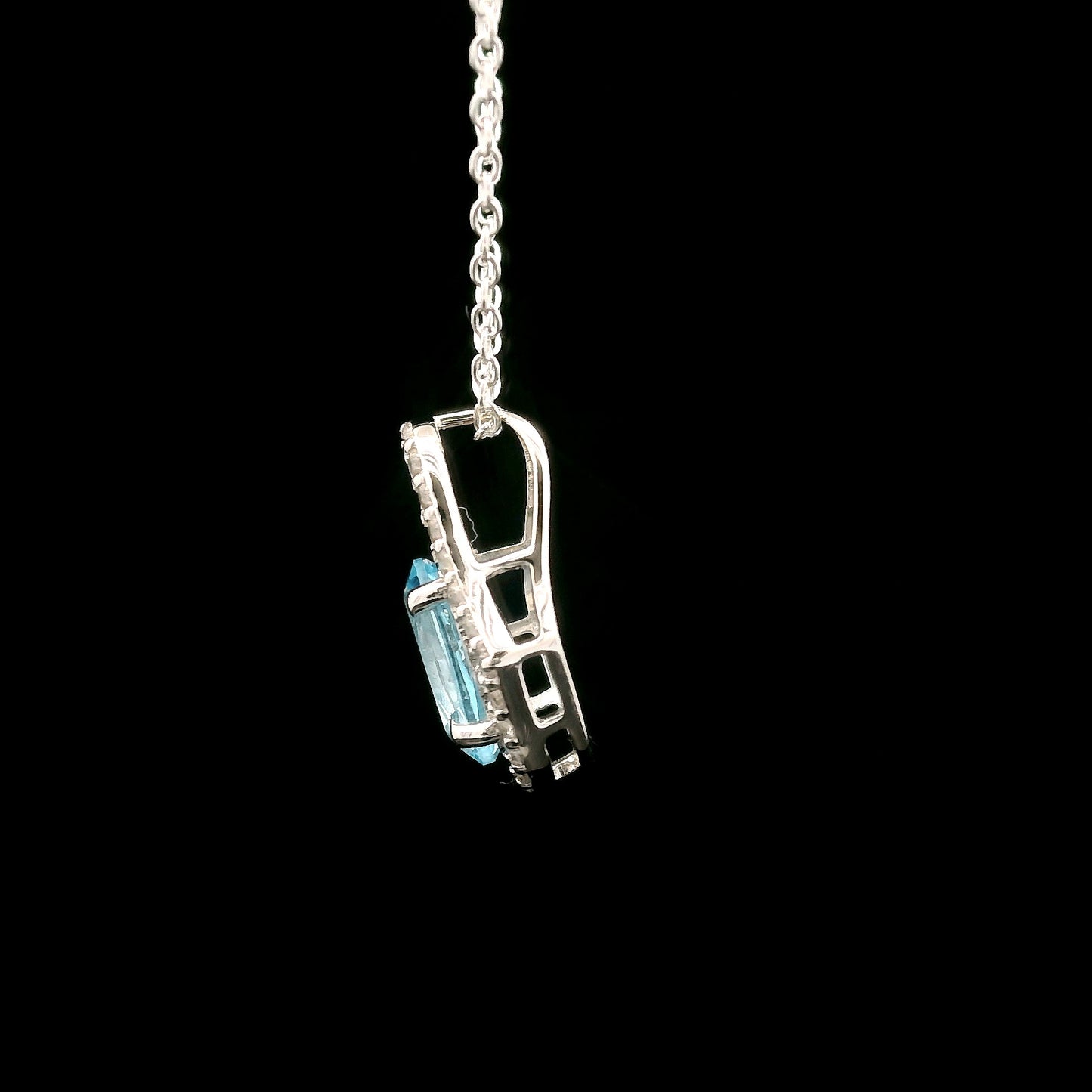 1.61 Ct Oval Blue Topaz, White Zircon 925 Sterling Silver Pendant