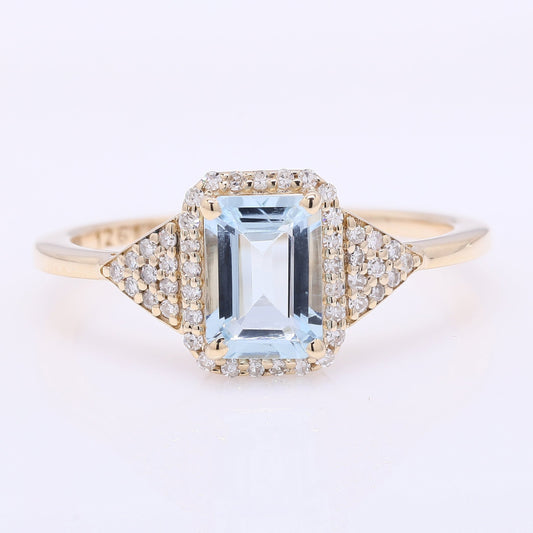 0.98 Ct Octagon Step Cut Natural Aquamarine 14K Gold Ring