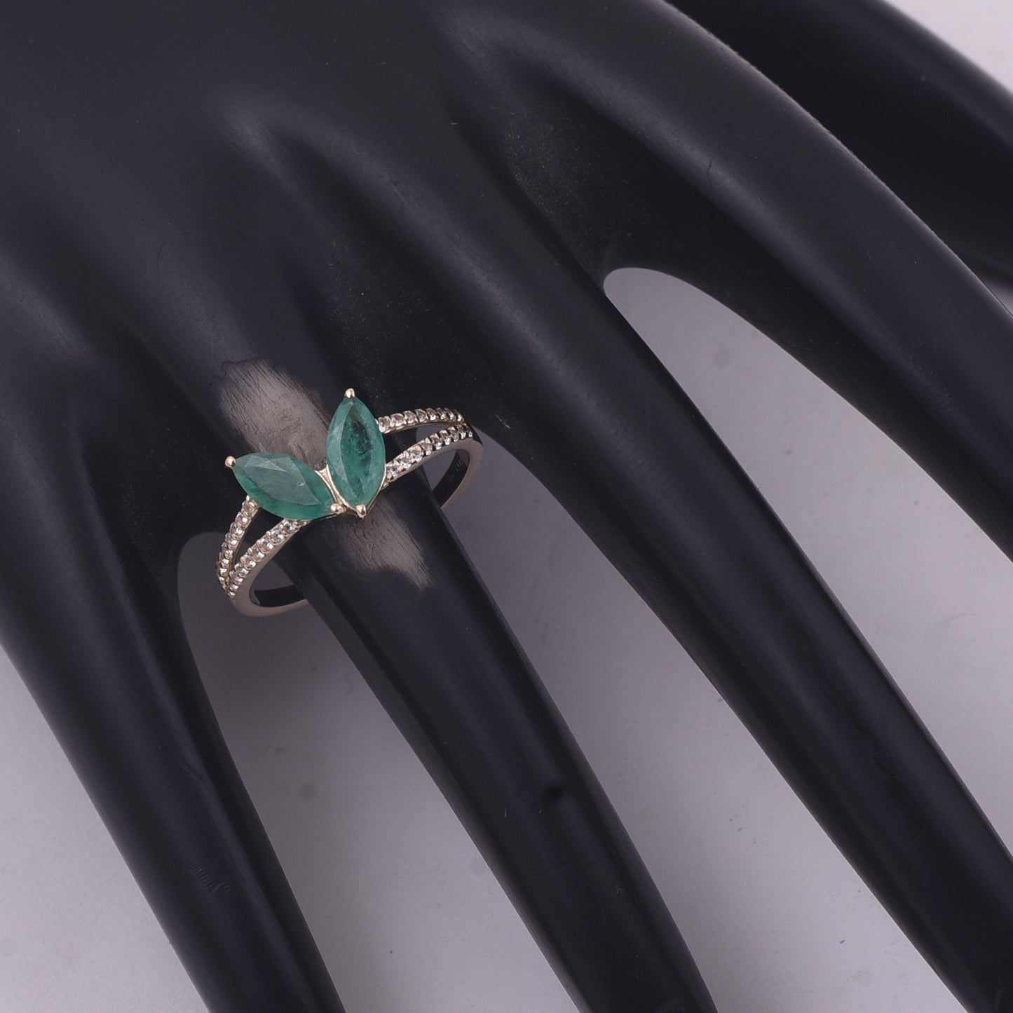 0.89 Ct Marquise Emerald 9K Gold Ring