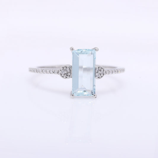 1.39 Ct Rectangle Step Cut Natural Aquamarine 950 Platinum Ring