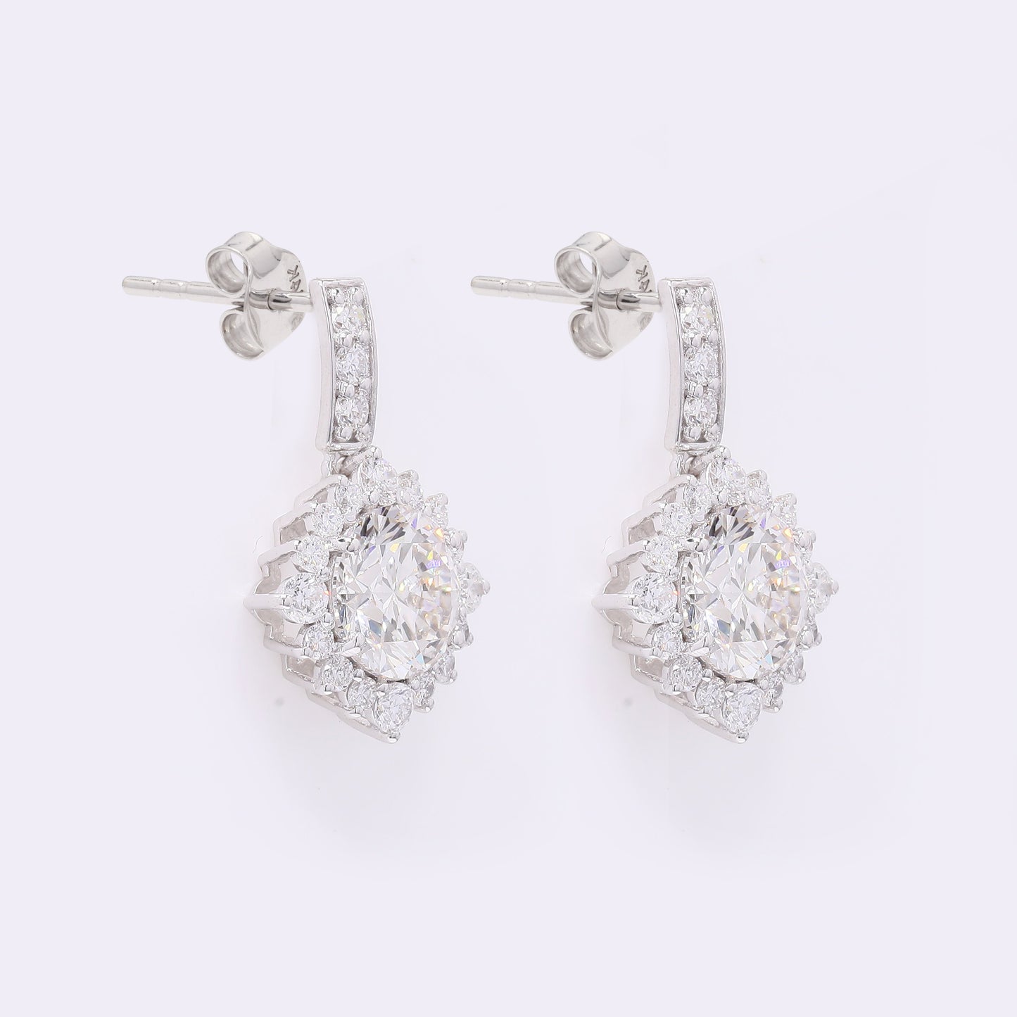 3.90 Carats Lab Grown Diamond 14K Gold Earrings