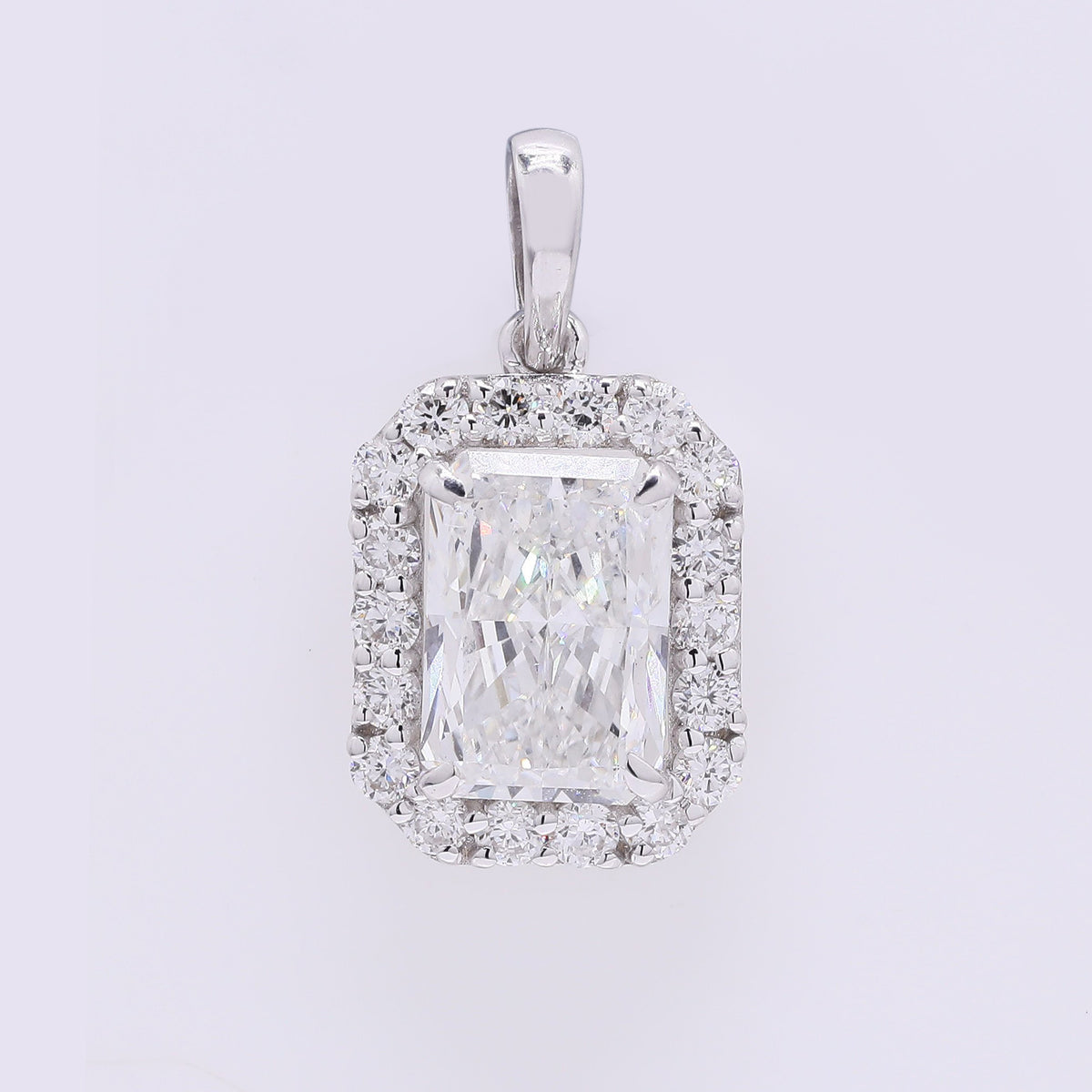2.34 Carats Lab Grown Diamond 14K Gold Pendant
