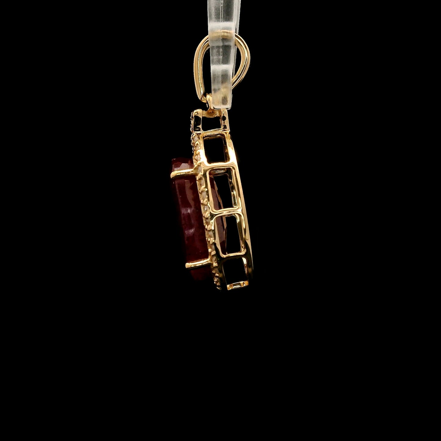 3.38 Ct Oval Mixed Cut Natural Corundum Ruby 14K Gold Pendant