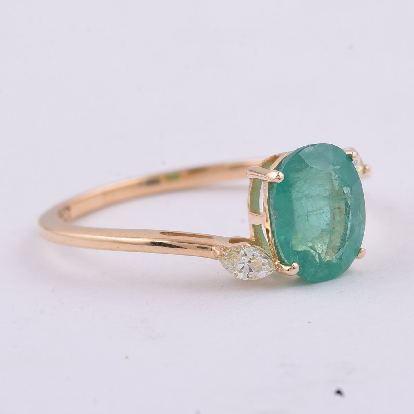 1.40 Ct Oval Natural Emerald 14K Gold Ring