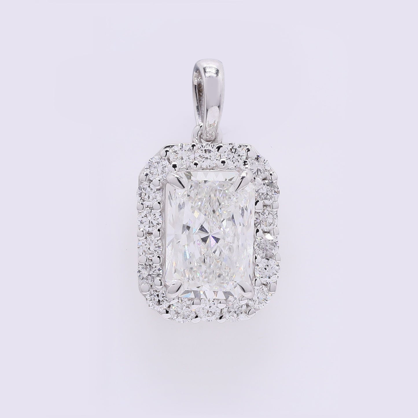 2.30 Carats Lab Grown Diamond 14K Gold Pendant