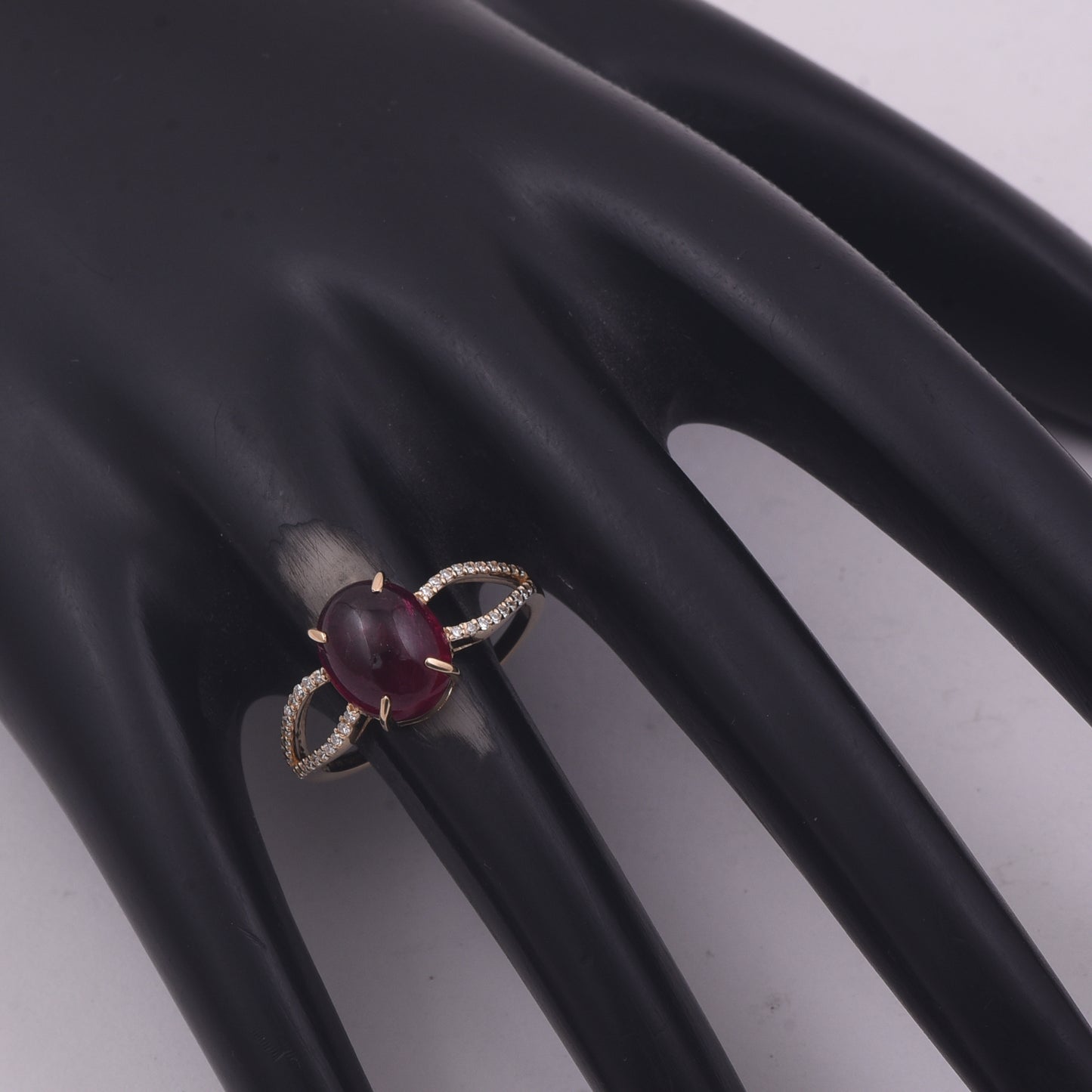 2.94 Ct Oval Cabochon Cut Natural Rubellite 14K Gold Ring