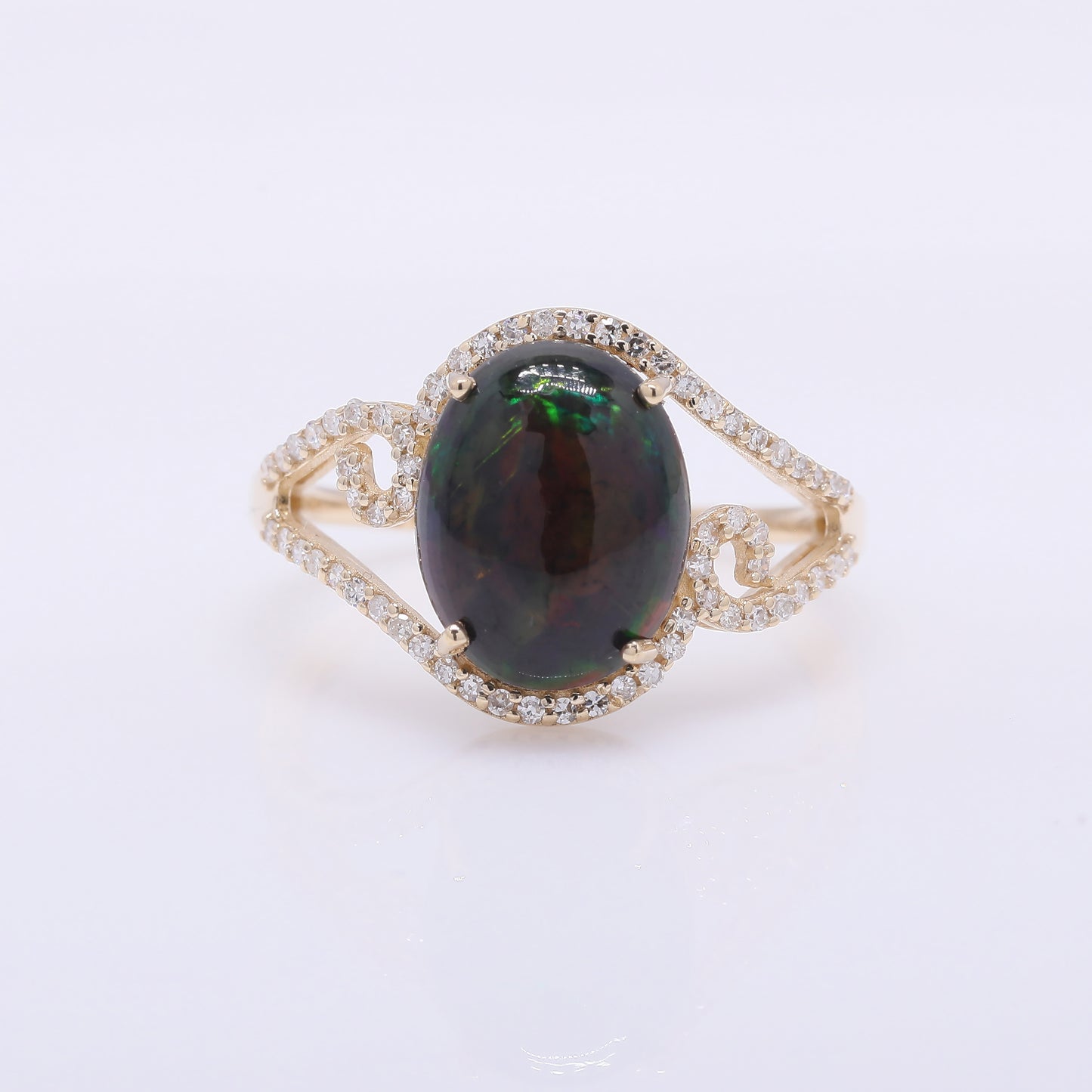 2.31 Ct Oval Cabochon Cut Natural Opal 14K Gold Ring