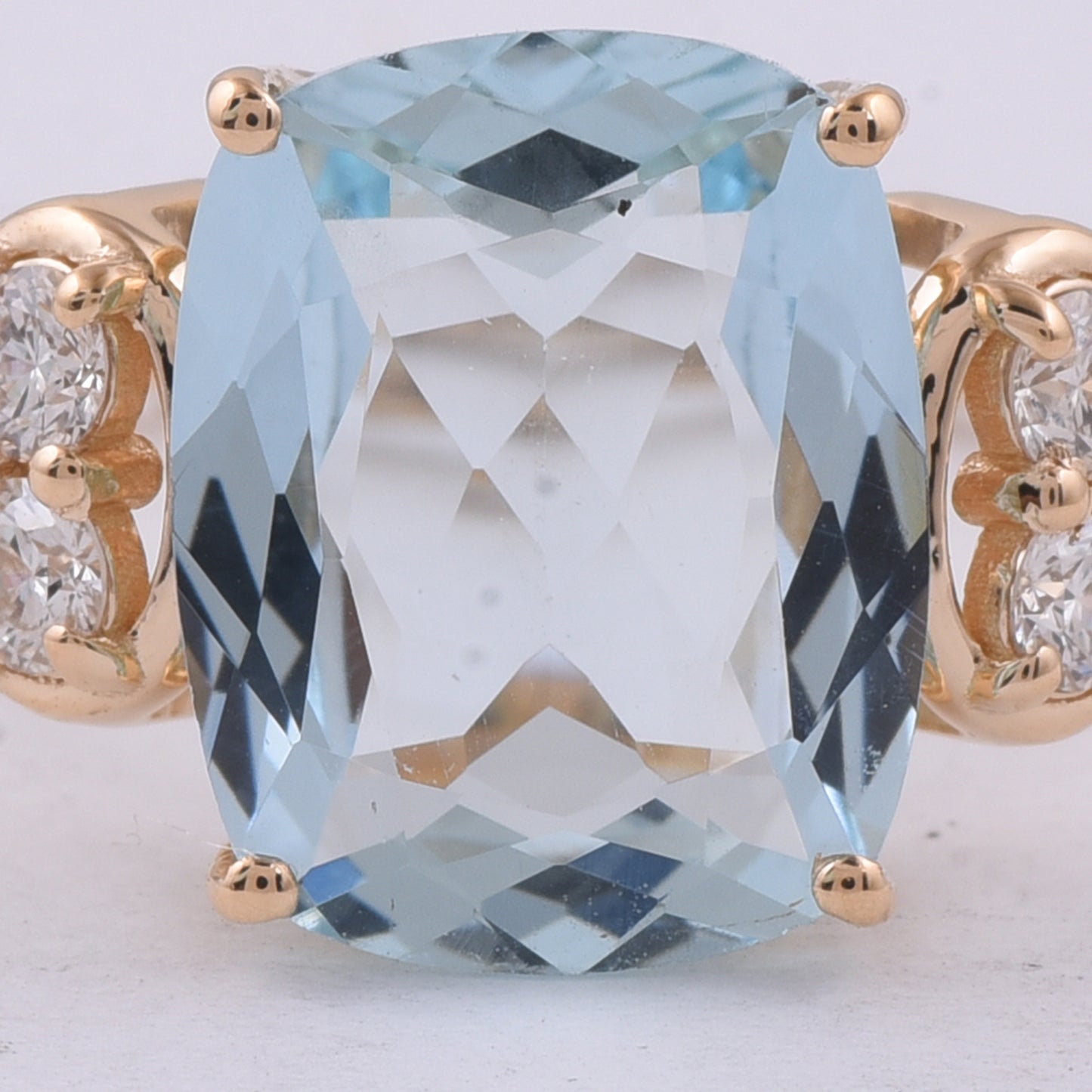 2.95 Ct Cushion Natural Aquamarine 14K Gold Ring