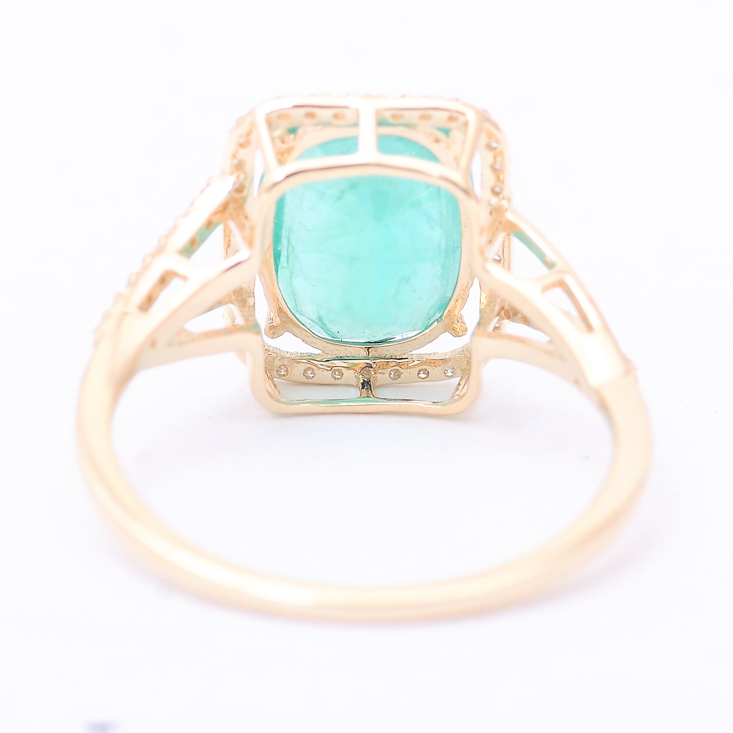 2.73 Ct Oval Mixed Cut Natural Emerald 14K Gold Ring