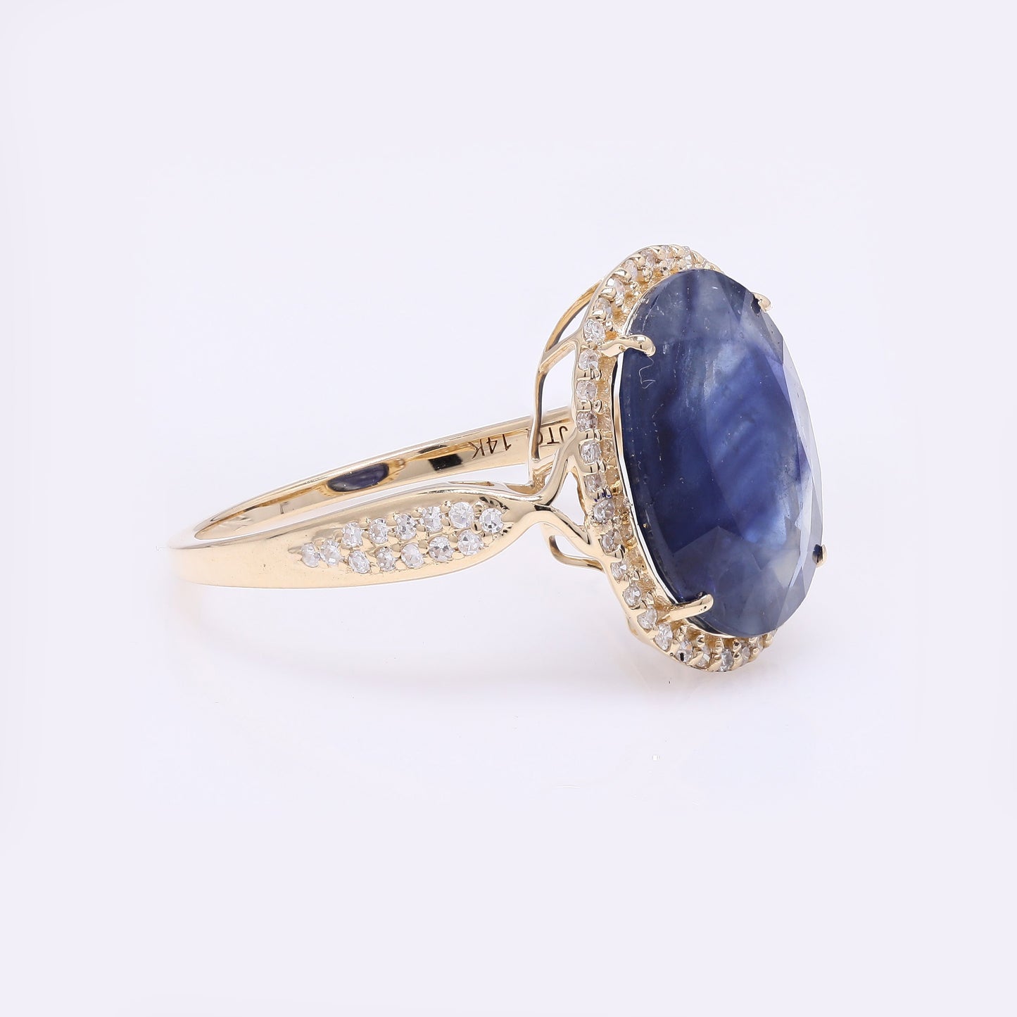 5.36 Ct Oval Mixed Cut Natural Corundum Sapphire 14K Gold Ring