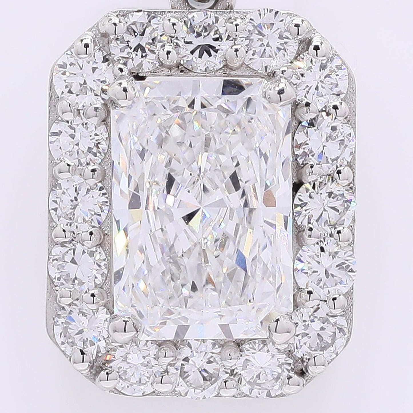 2.58 Carats Lab Grown Diamond 950 Platinum Pendant