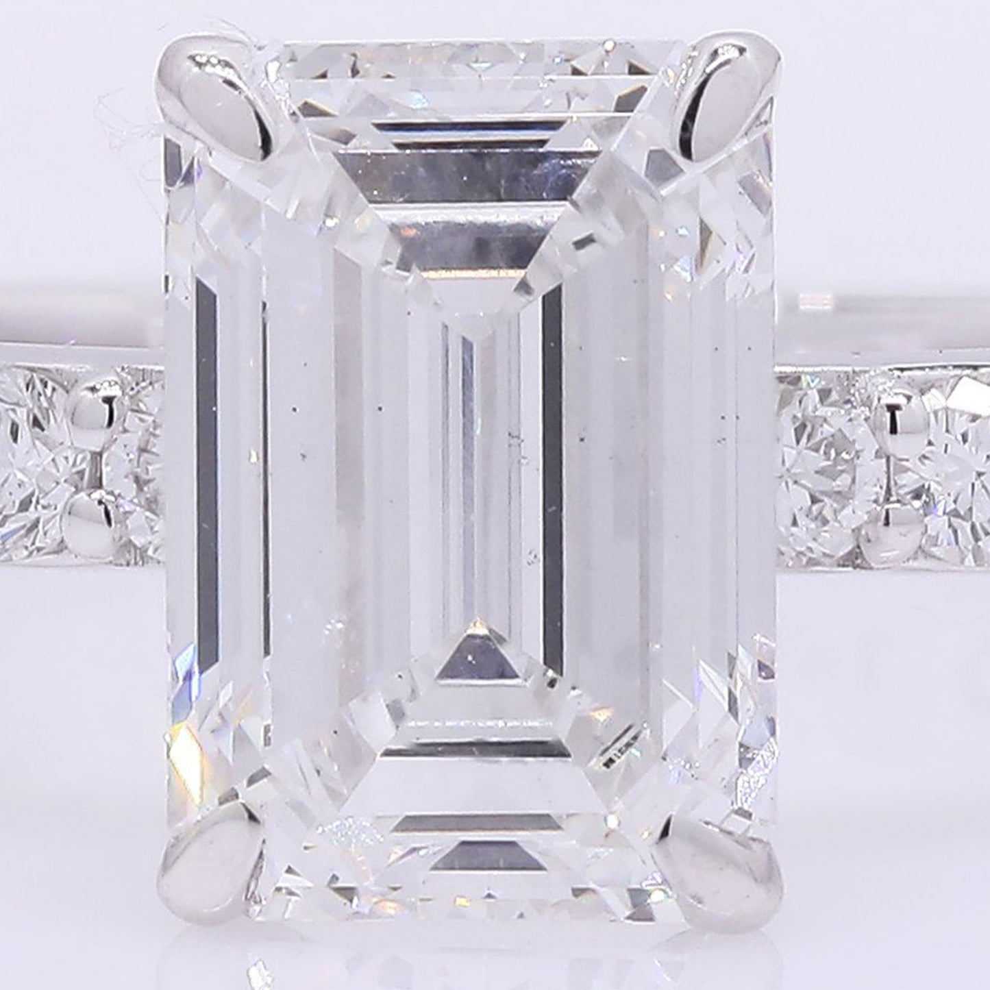 2.31 Carats Lab Grown Diamond 14K Gold Ring