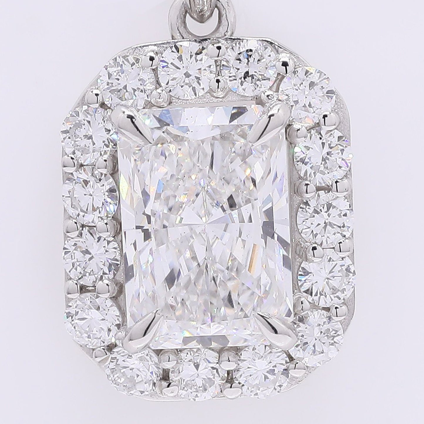 2.51 Carats Lab Grown Diamond 950 Platinum Pendant