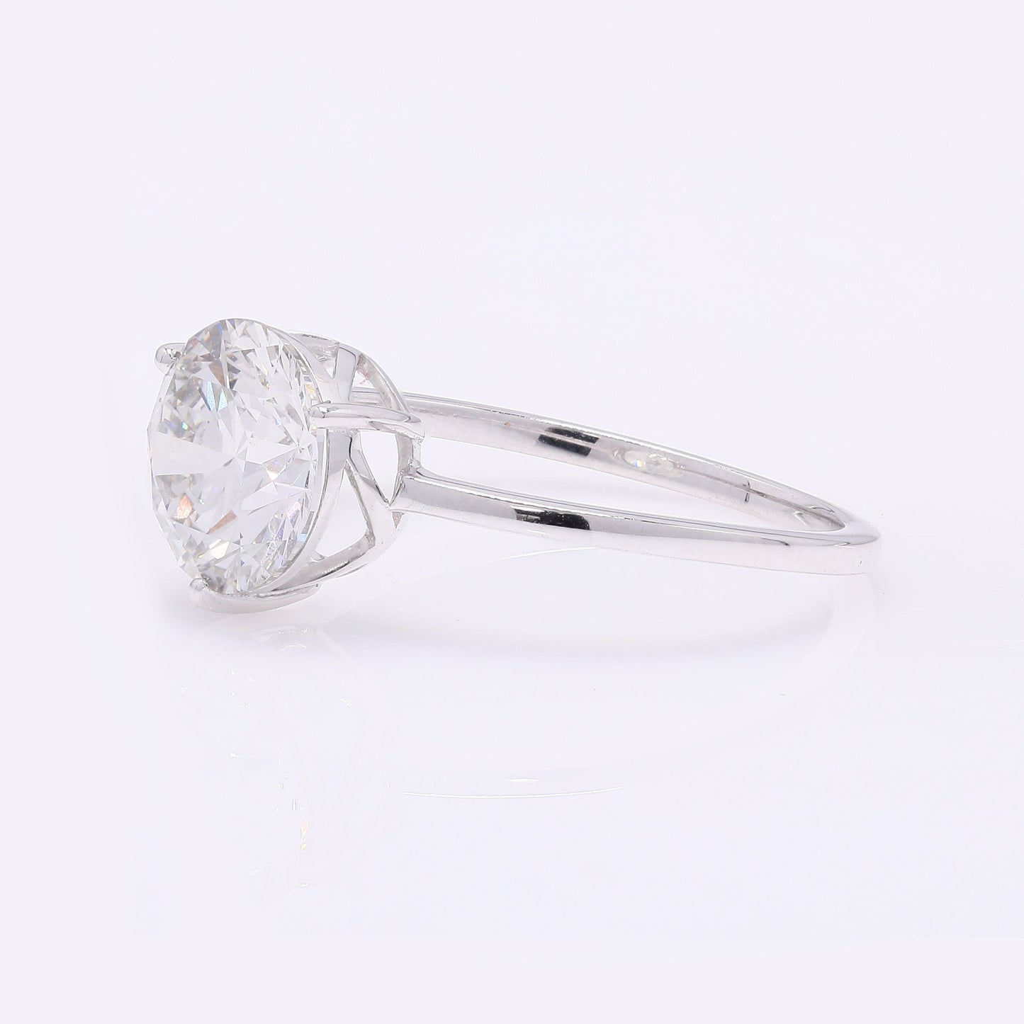2.10 Carats Lab Grown Diamond 14K Gold Ring