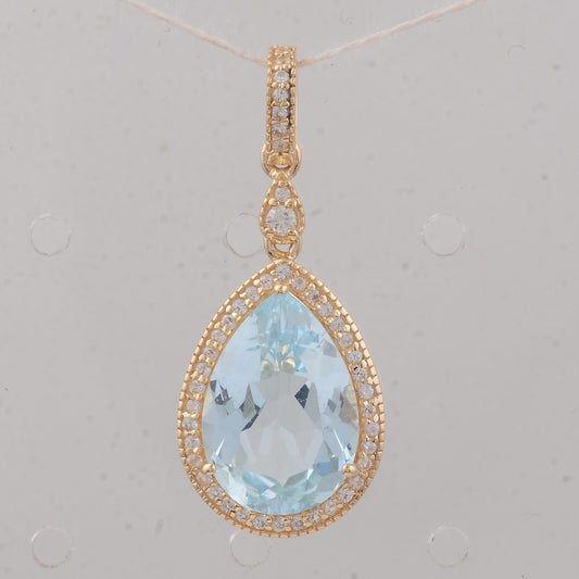 3.74 Ct Pear Aquamarine 9K Gold Pendant