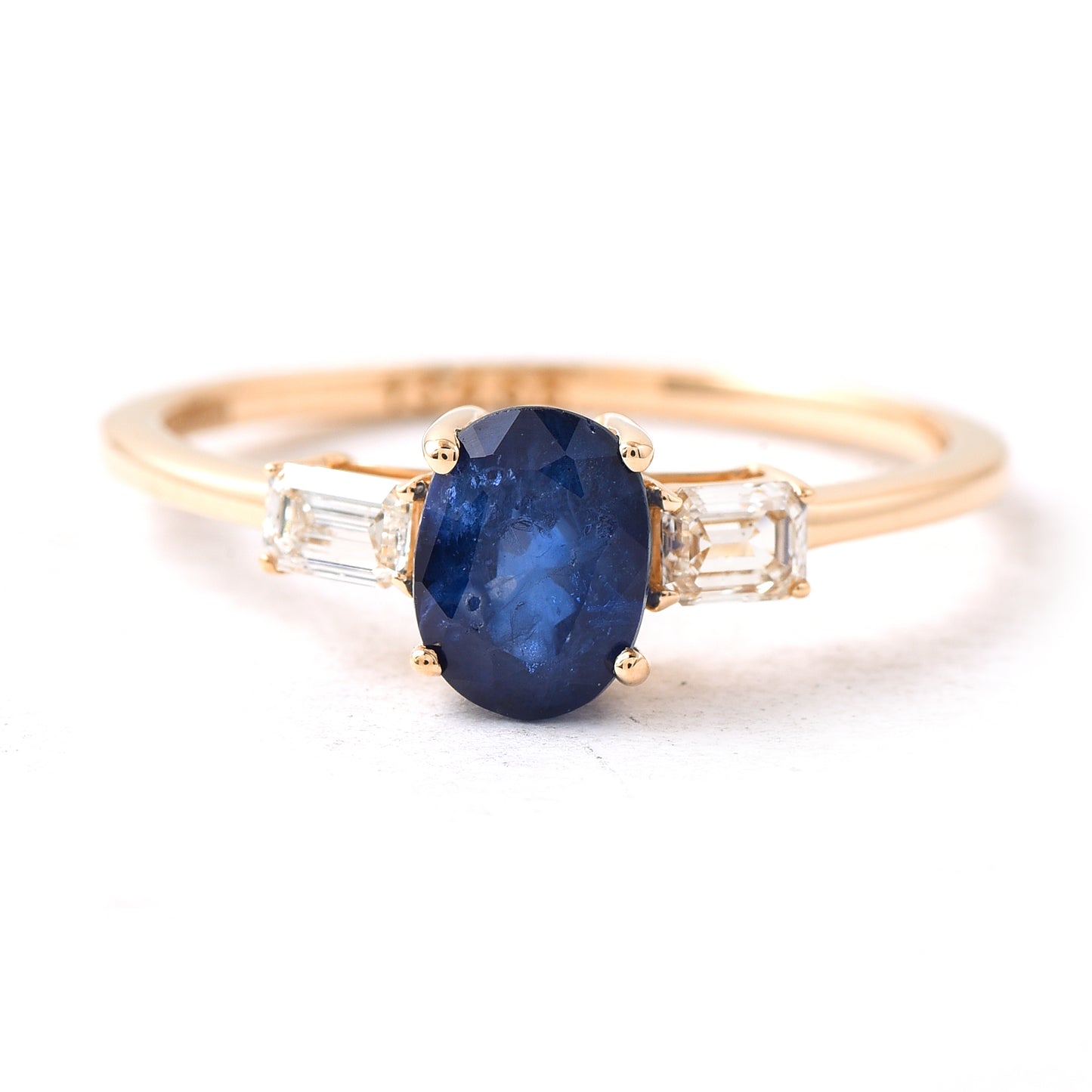 1.51 Ct Oval Sapphire 14K Gold Ring