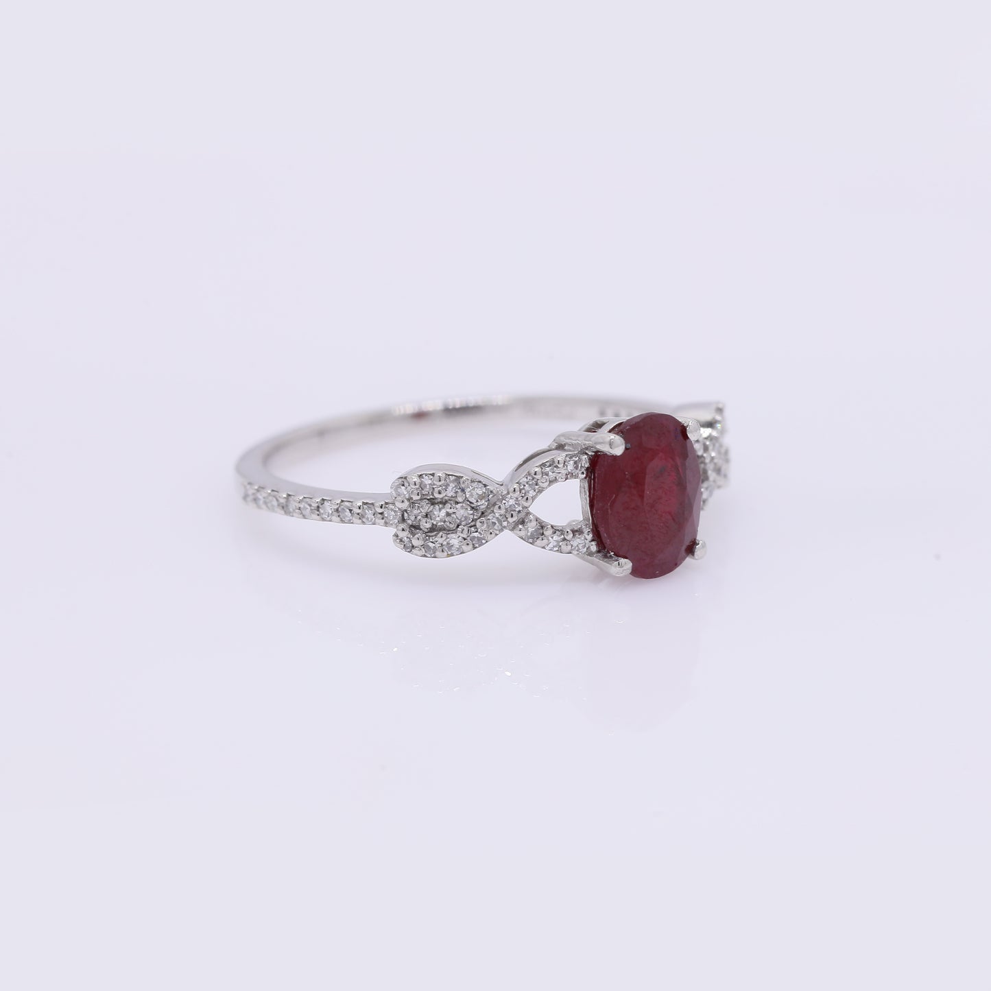 1.37 Ct Oval Mixed Cut Natural Ruby 950 Platinum Ring