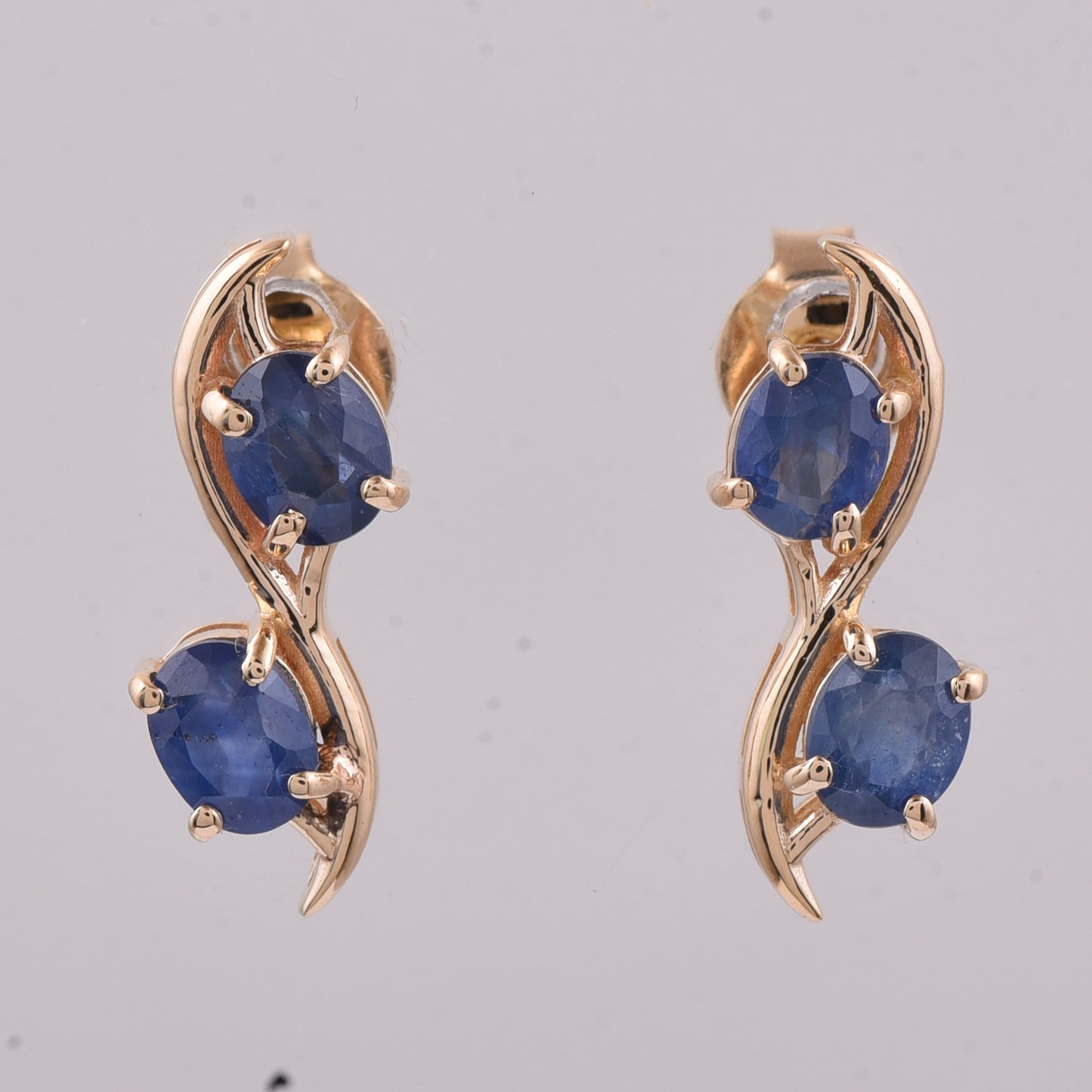 1.25 Ct Oval Natural Sapphire 14K Gold Earrings